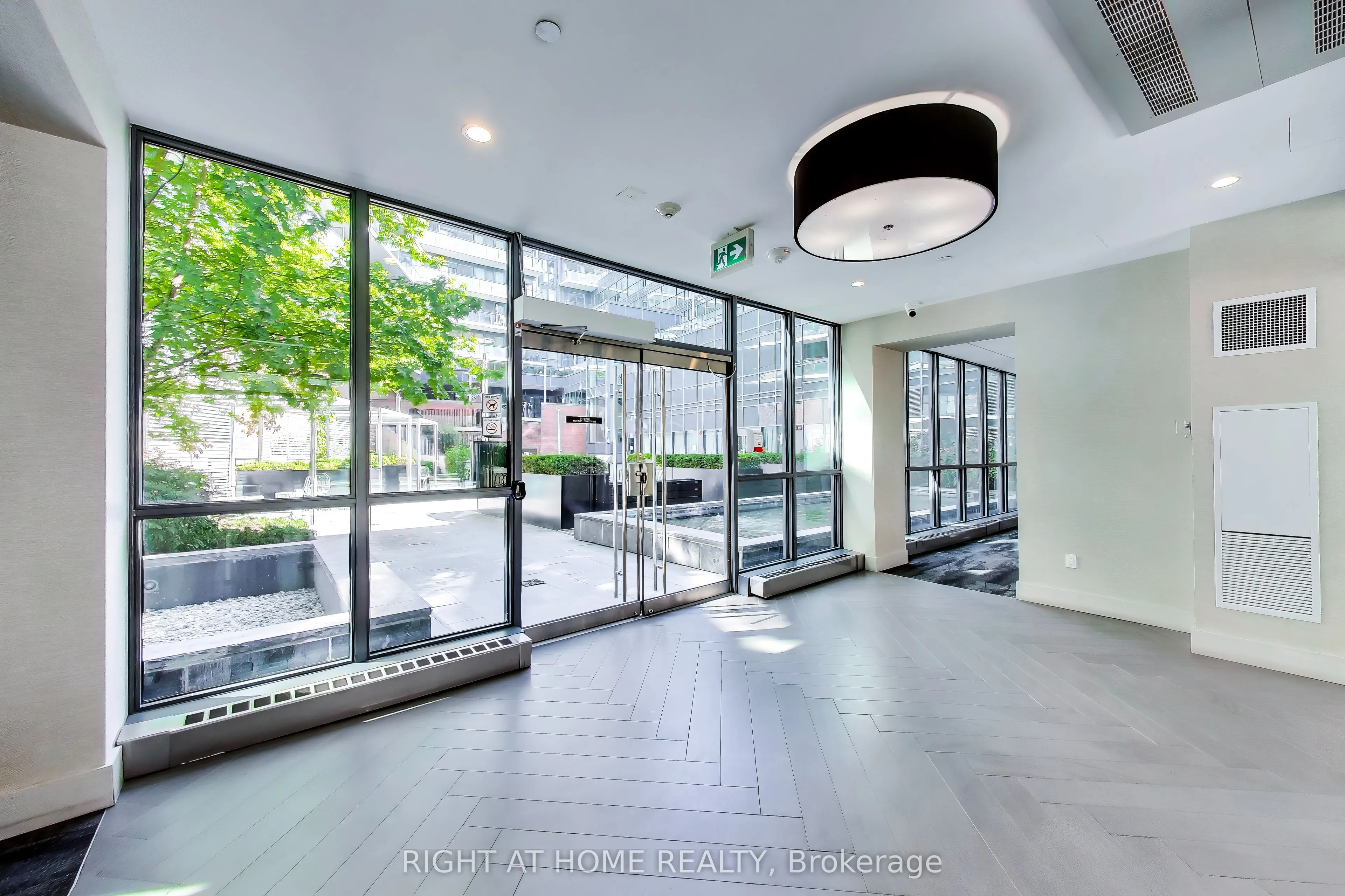 38 Iannuzzi Street #113