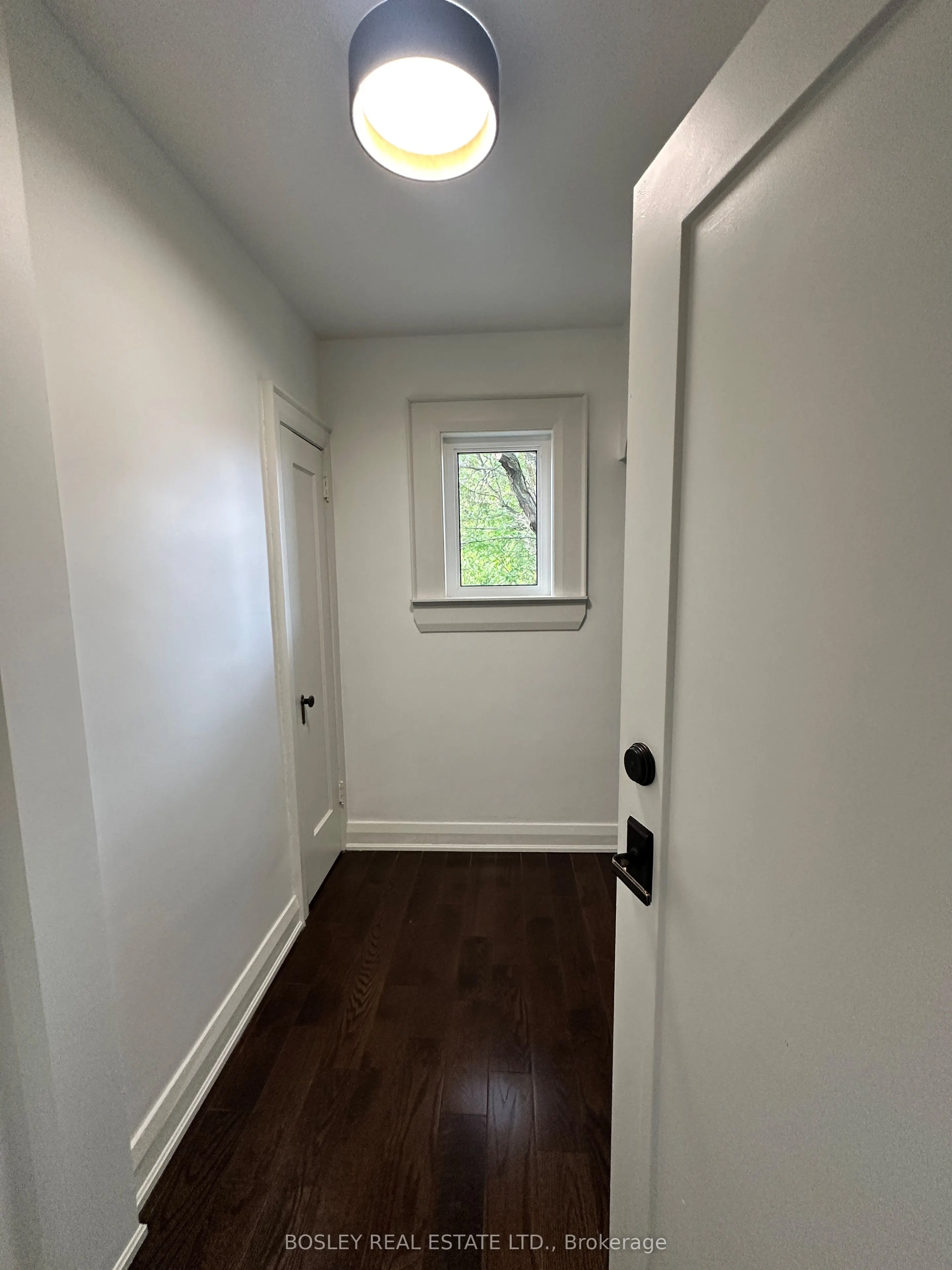 229 Manor Road E #2