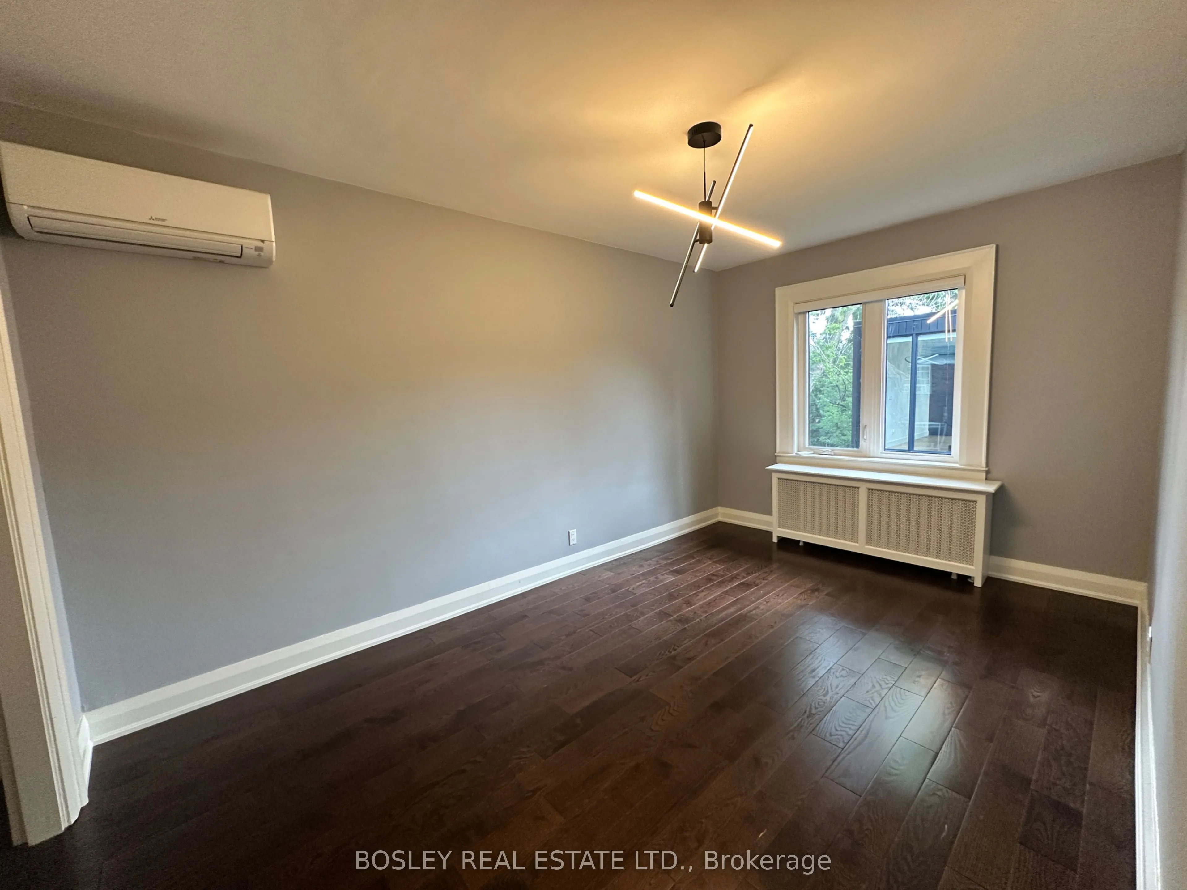 229 Manor Road E #2