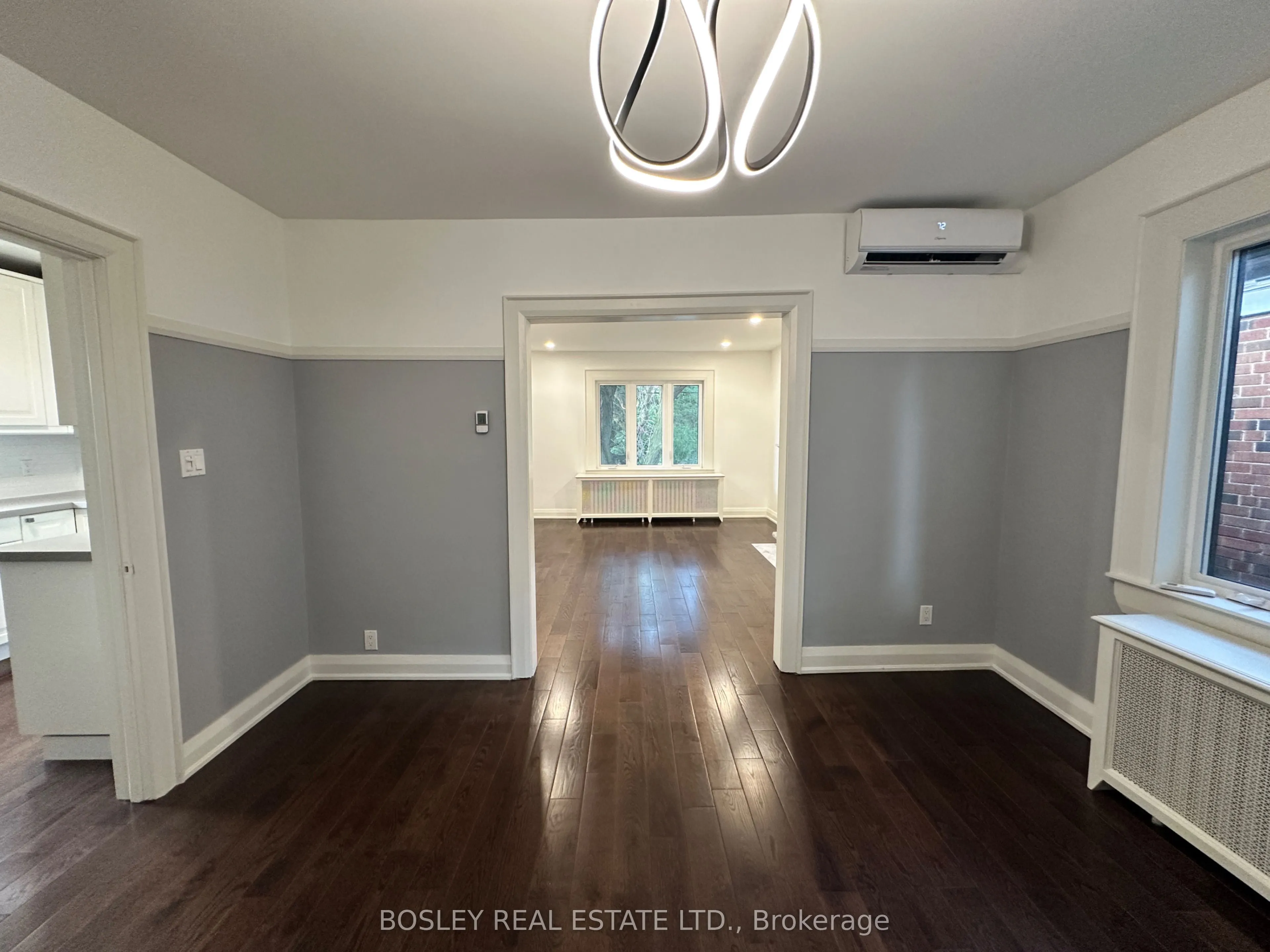 229 Manor Road E #2