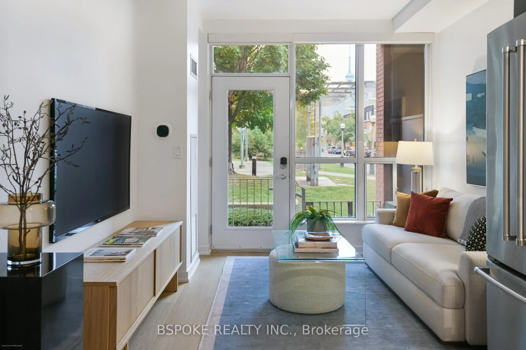 1005 King Street W #132