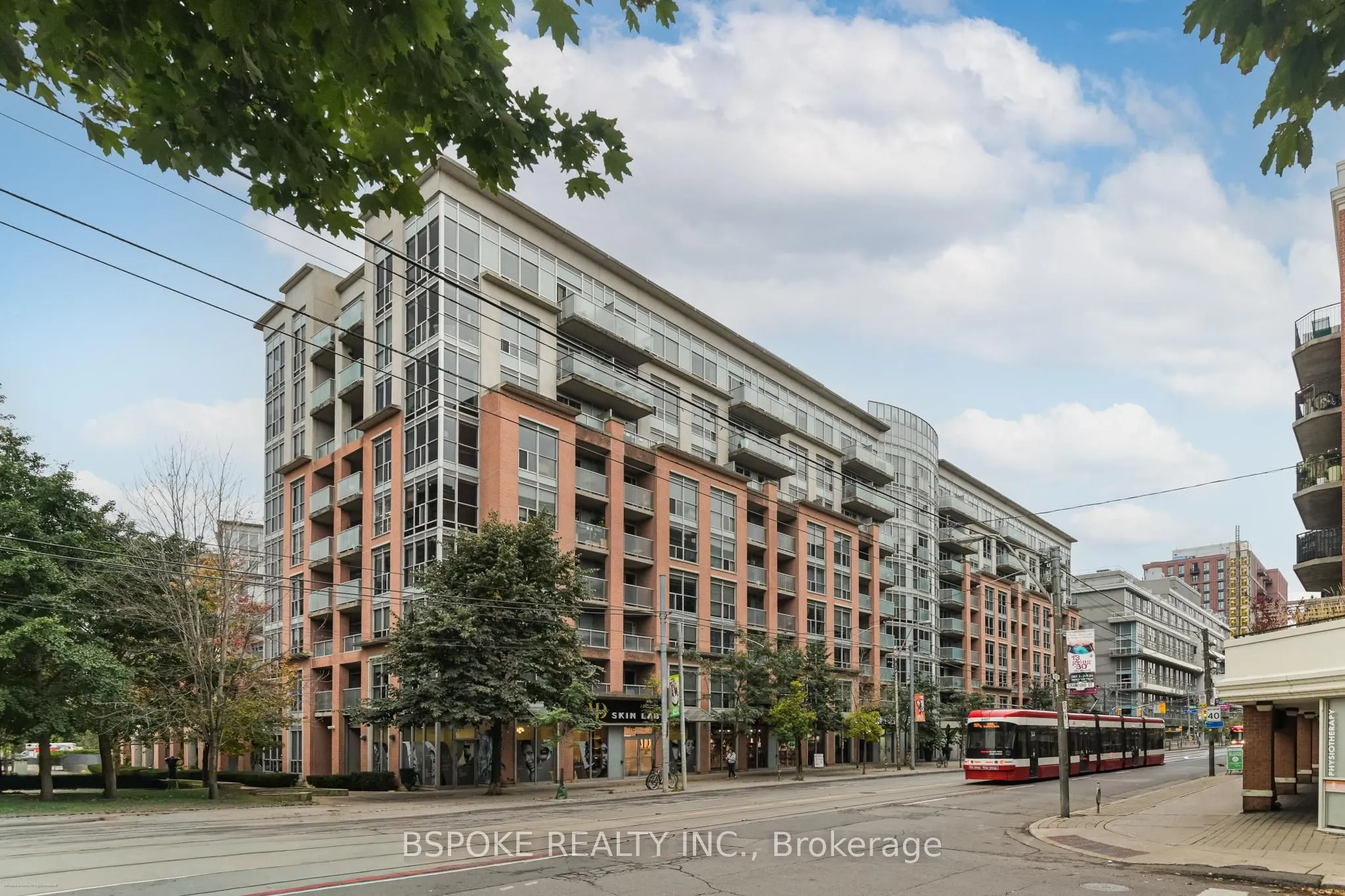 1005 King Street W #132