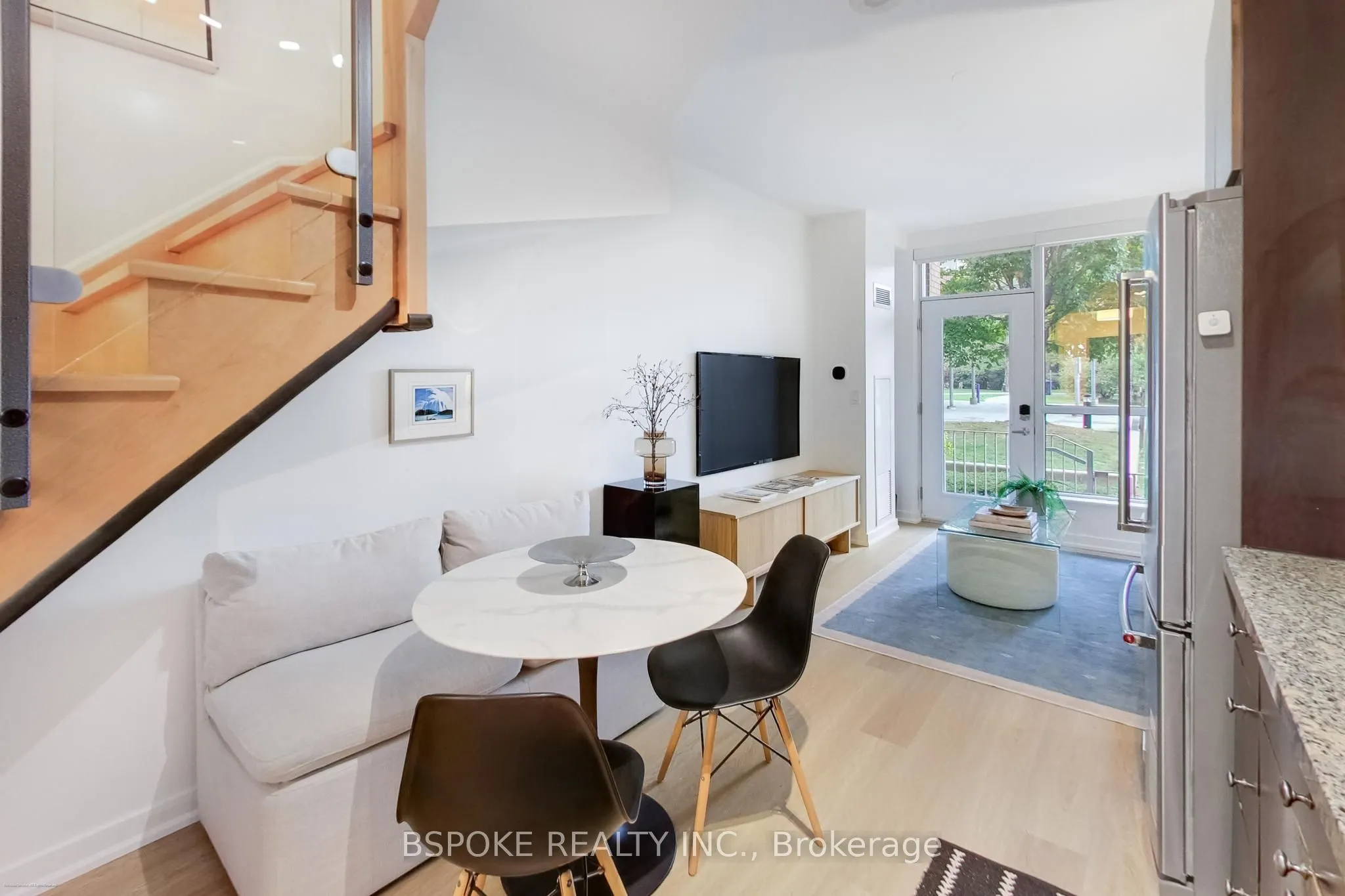 1005 King Street W #132
