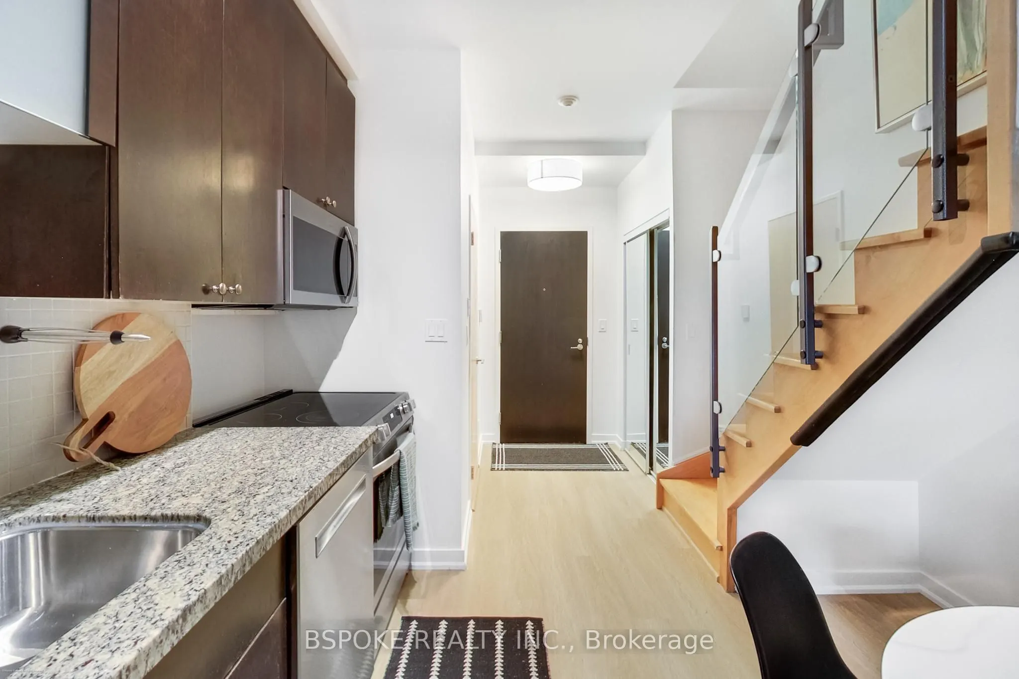1005 King Street W #132