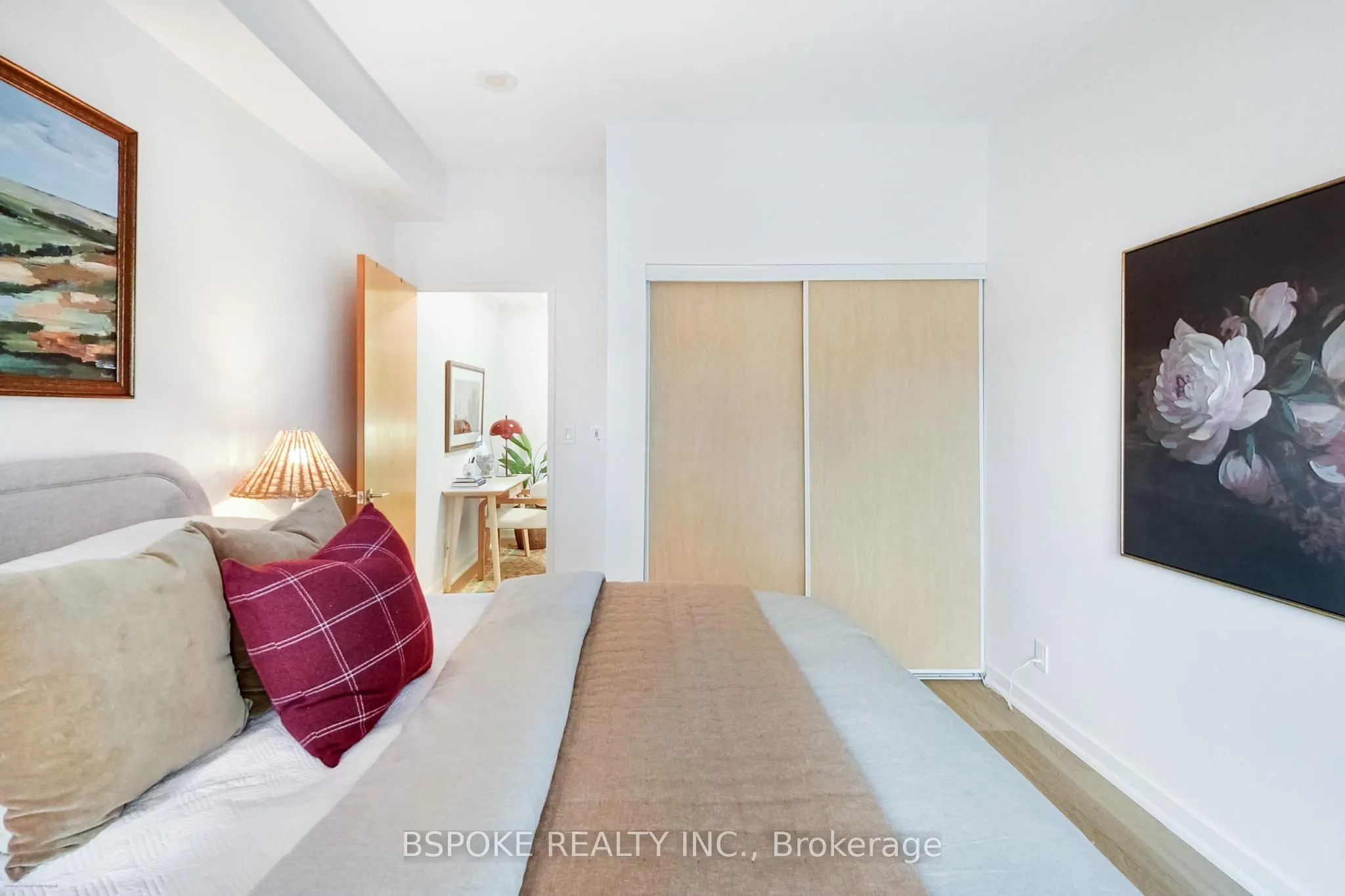 1005 King Street W #132
