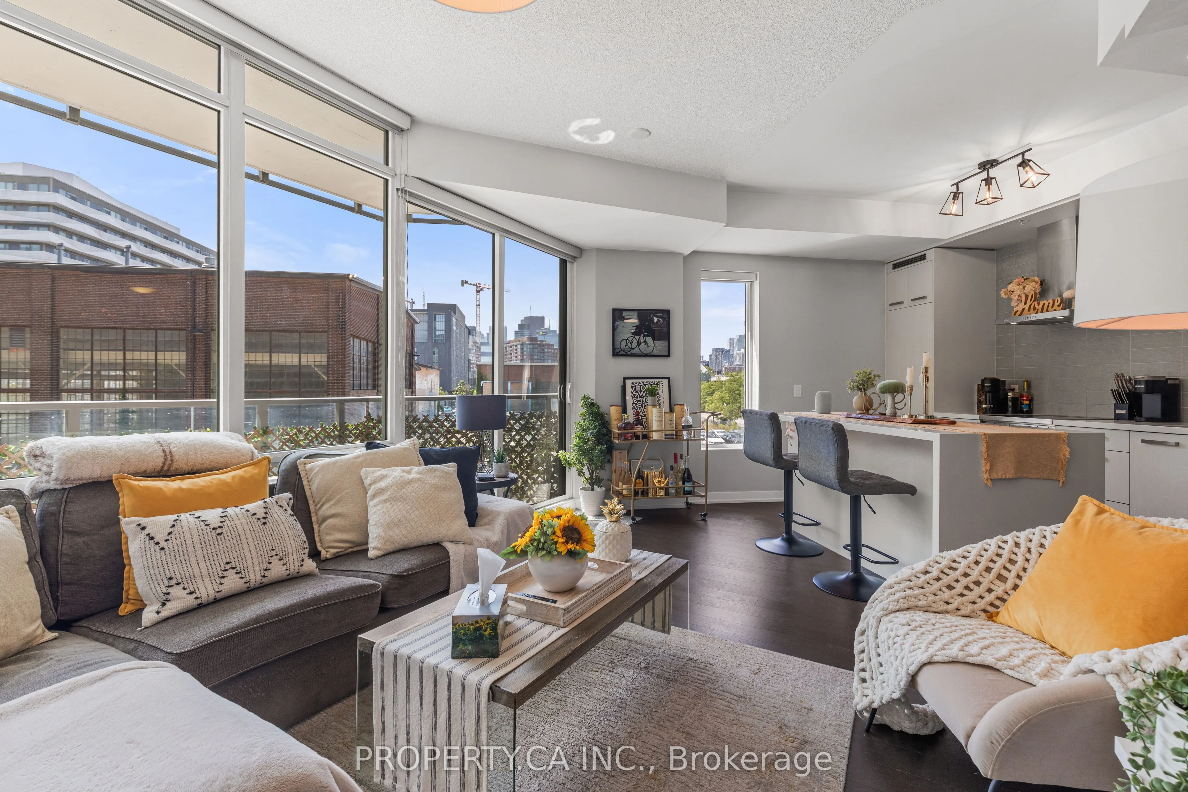 120 Bayview Avenue #N122