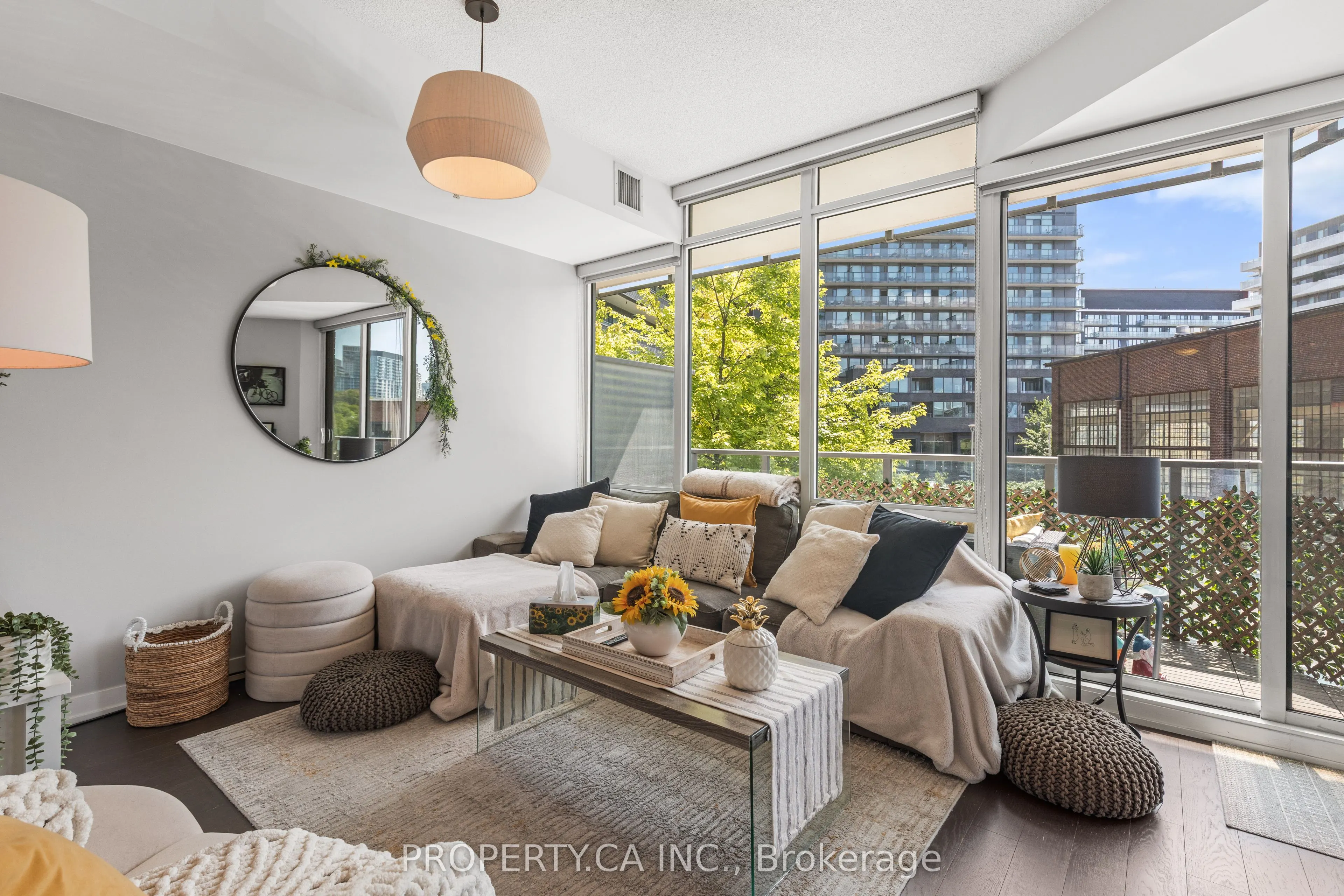 120 Bayview Avenue #N122