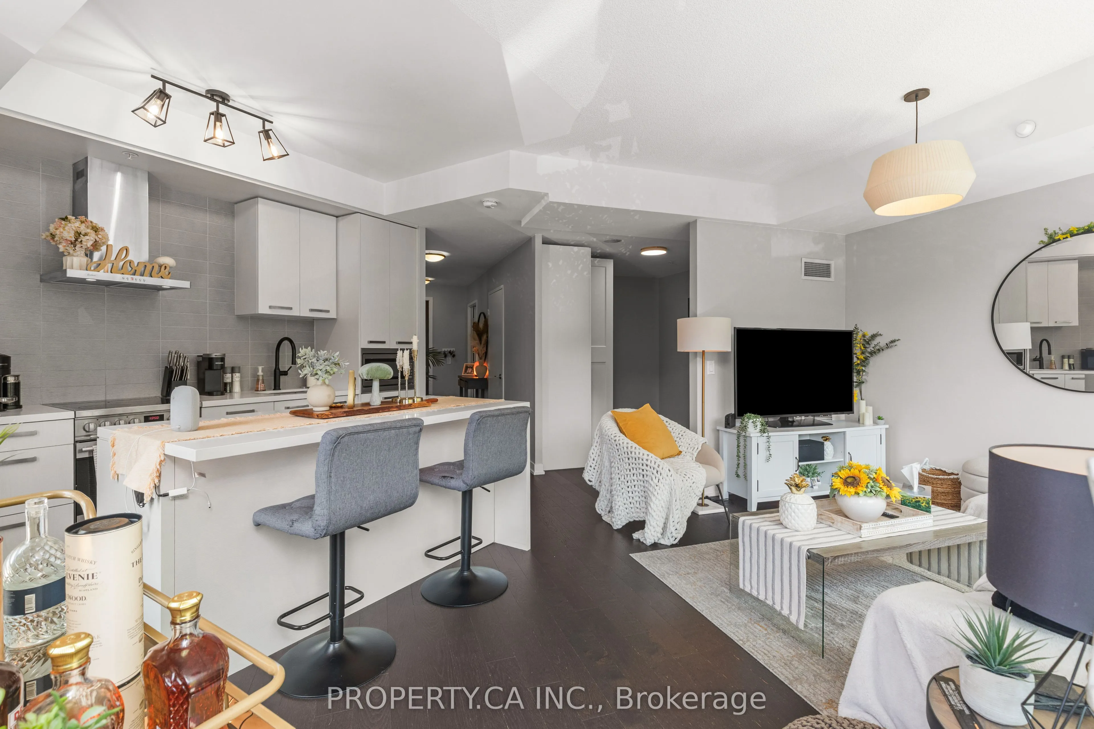 120 Bayview Avenue #N122