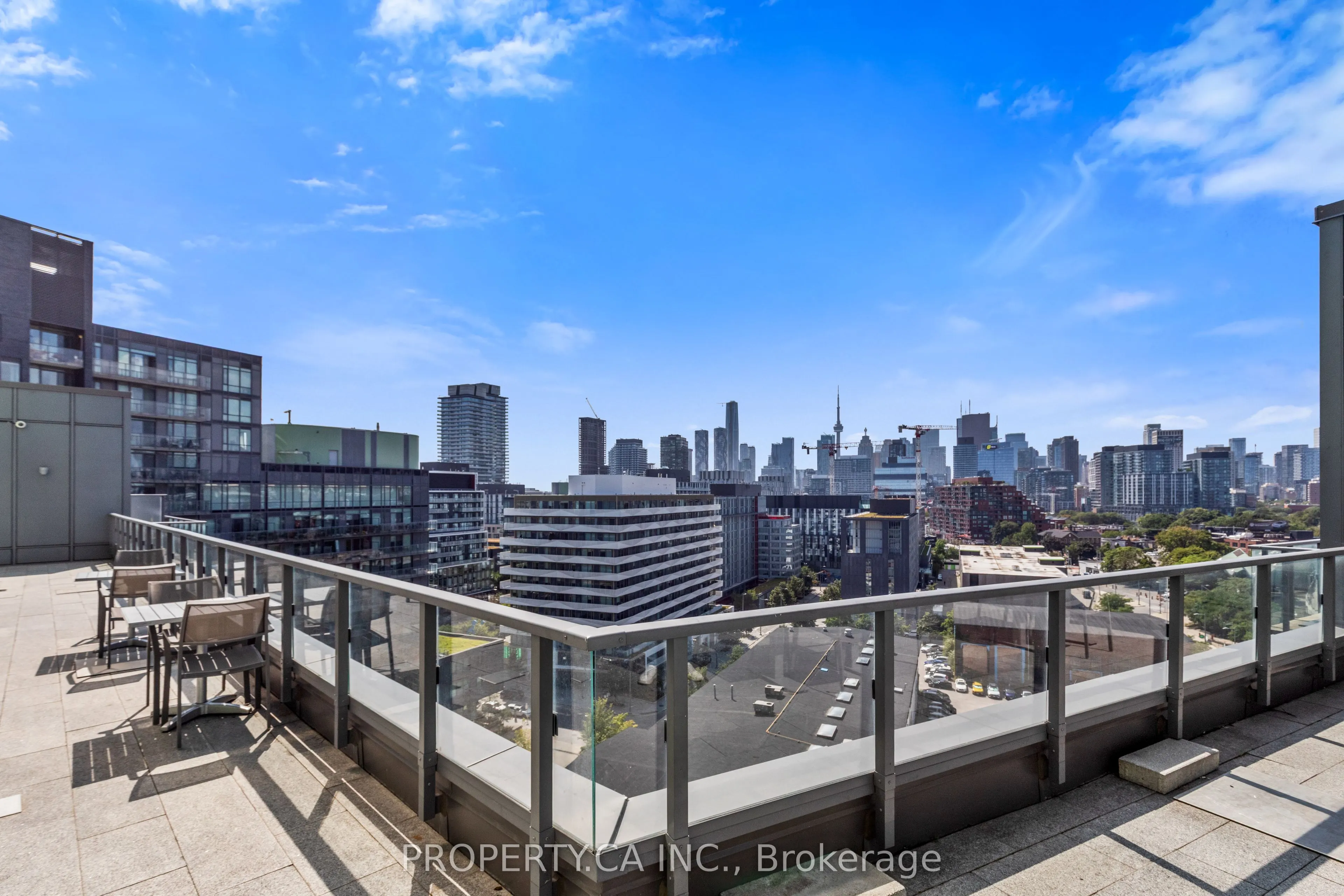 120 Bayview Avenue #N122