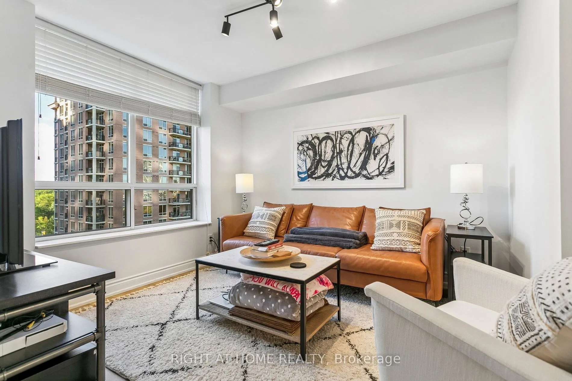 1103 Leslie Street #805