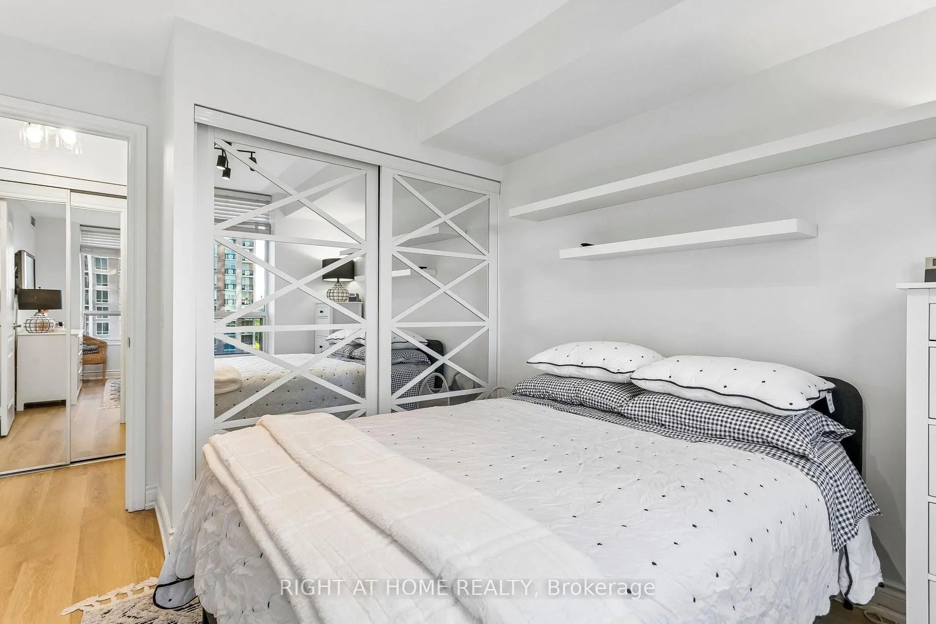1103 Leslie Street #805