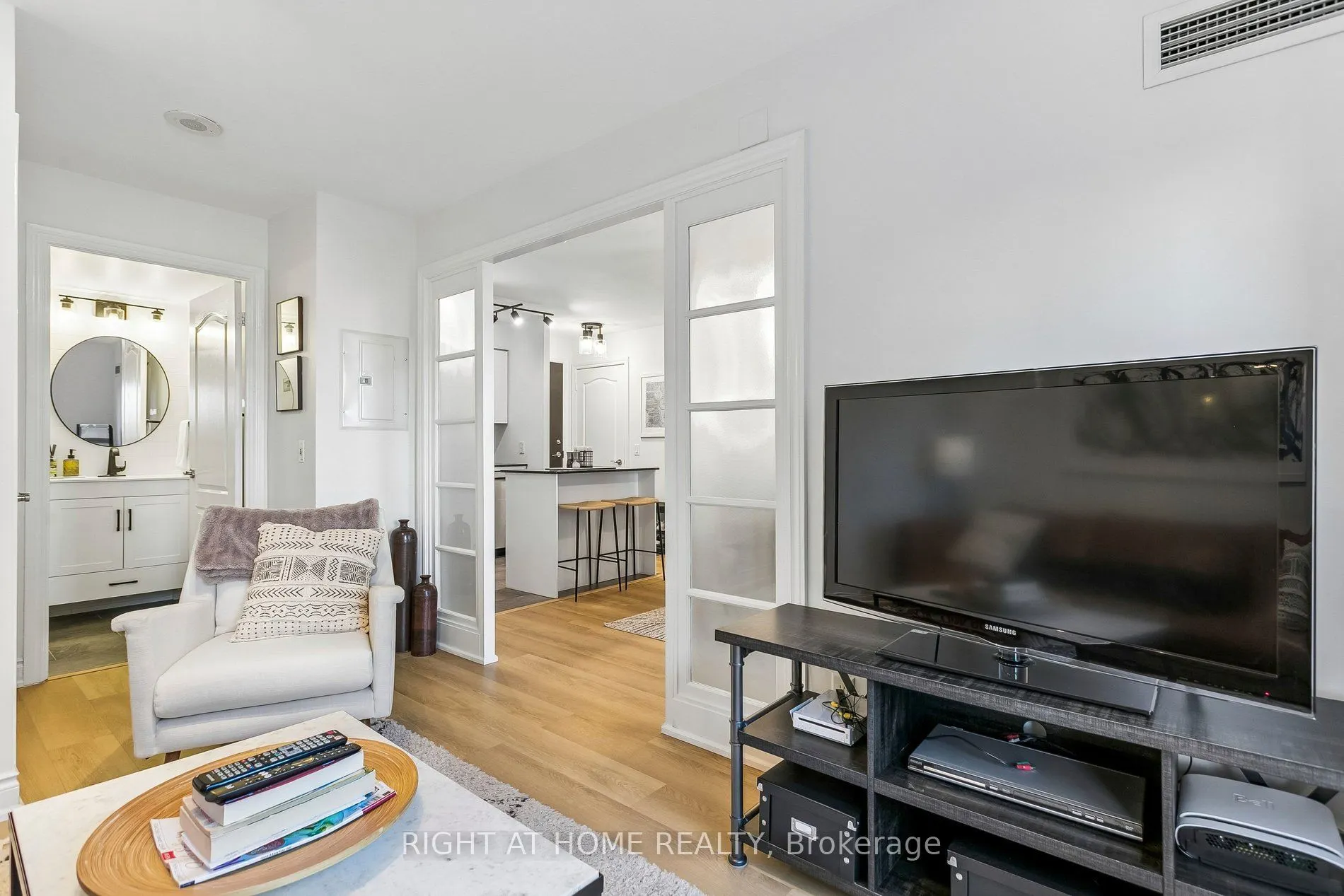 1103 Leslie Street #805