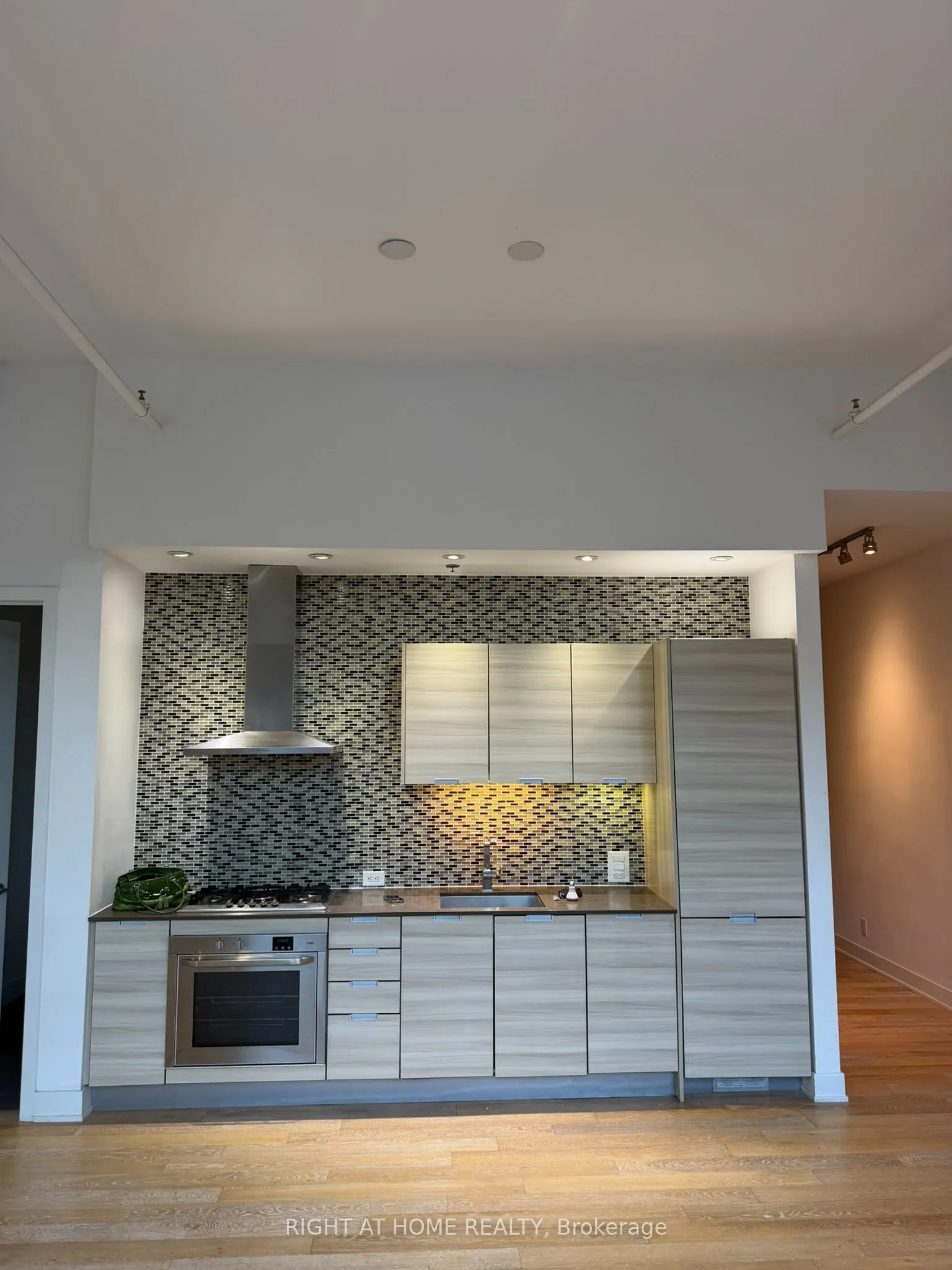 510 King Street E #103
