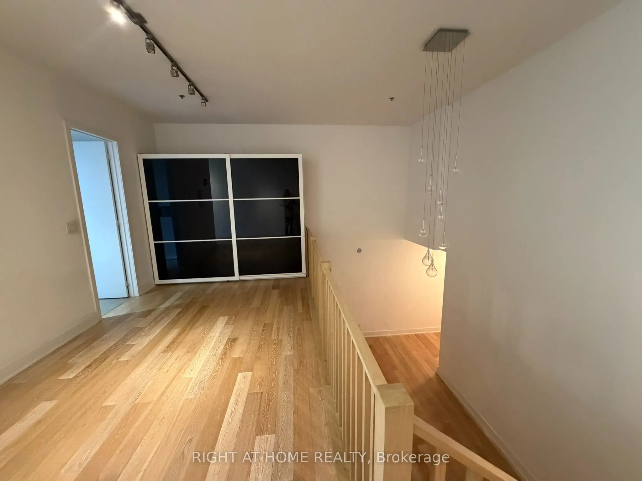 510 King Street E #103
