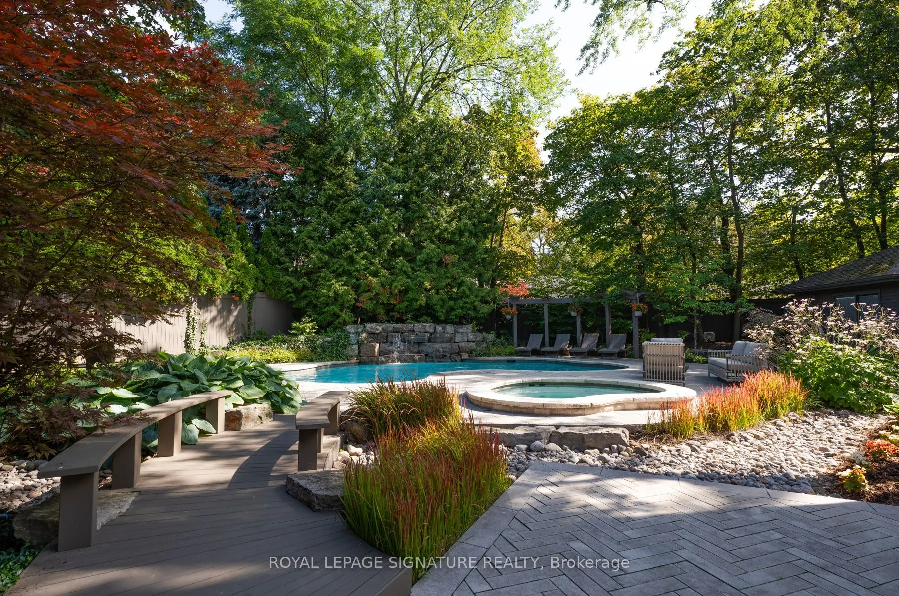 1 Oakley Place