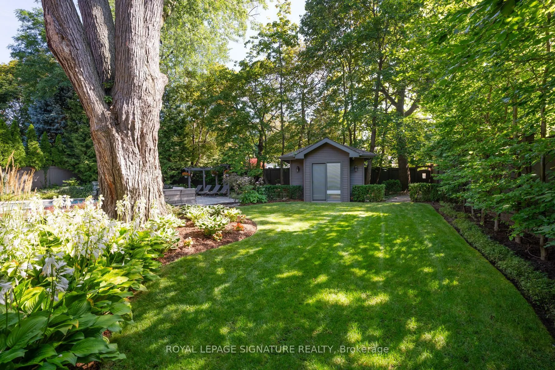 1 Oakley Place