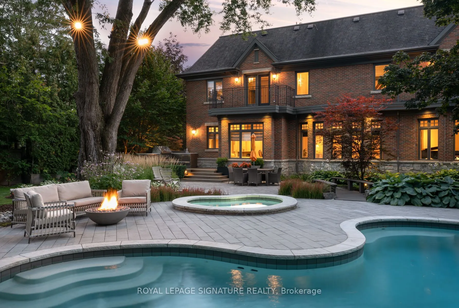1 Oakley Place