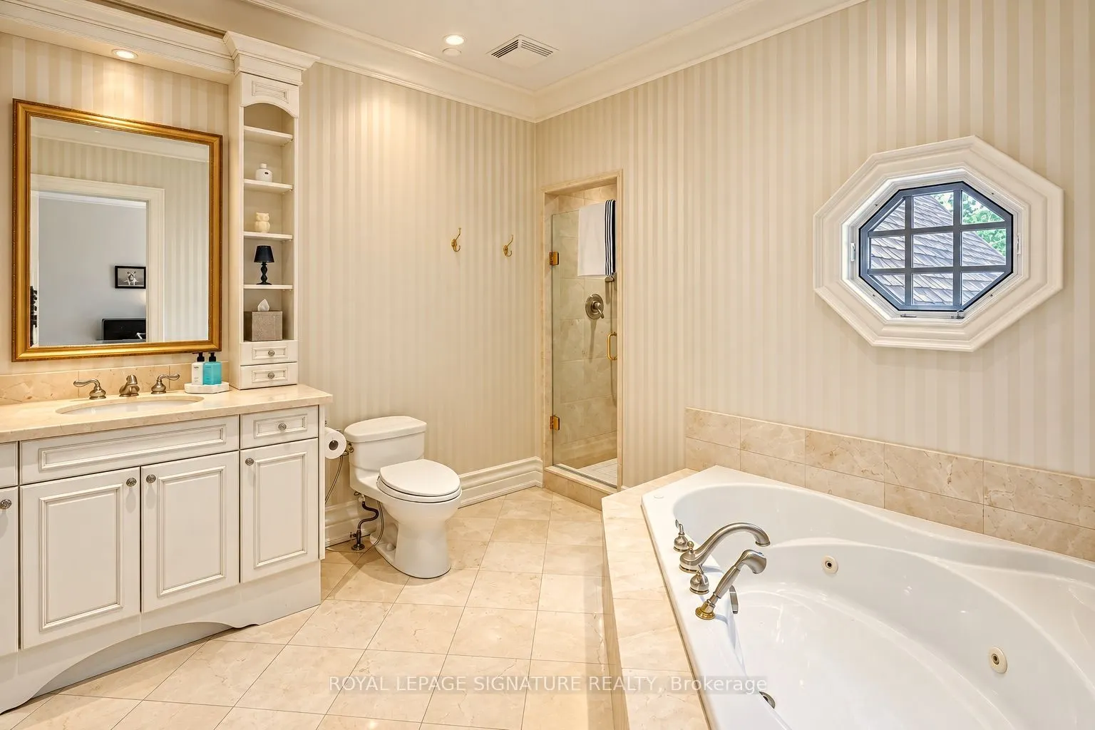 1 Oakley Place