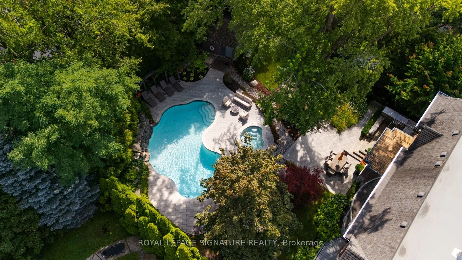 1 Oakley Place