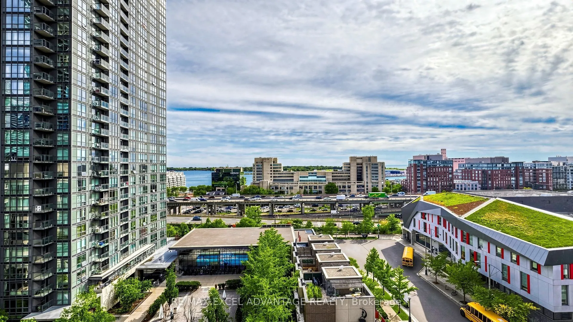 15 Fort York Boulevard #1111