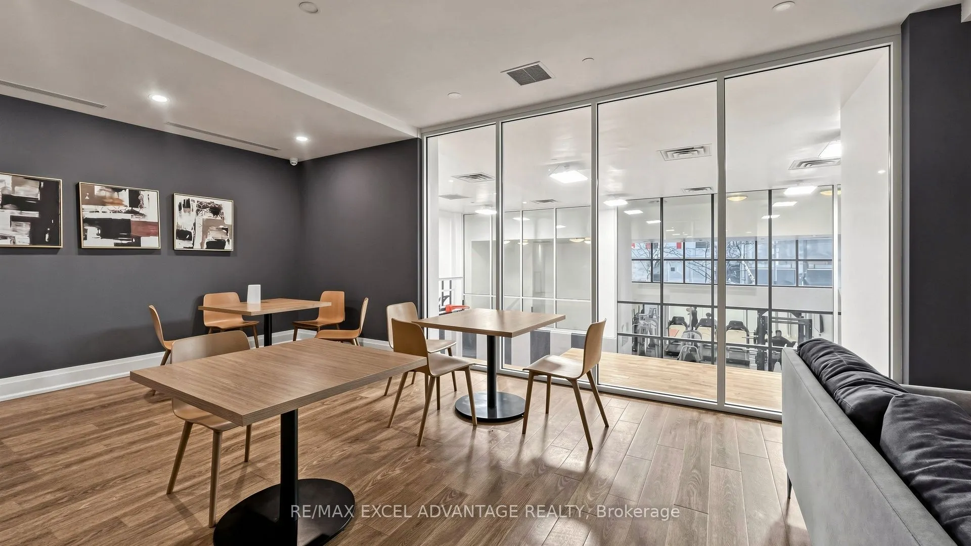 15 Fort York Boulevard #1111