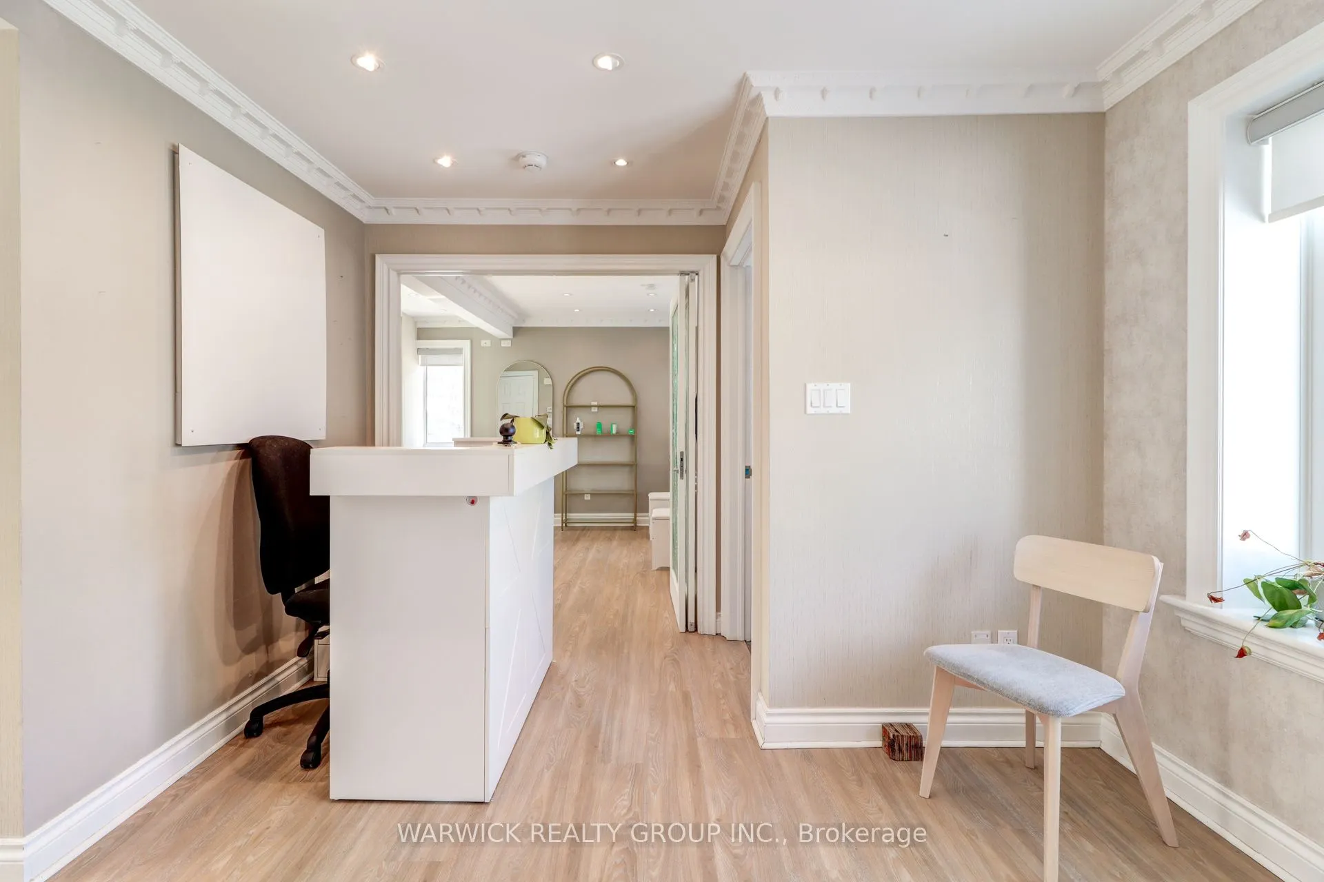 123 Sheppard Avenue E