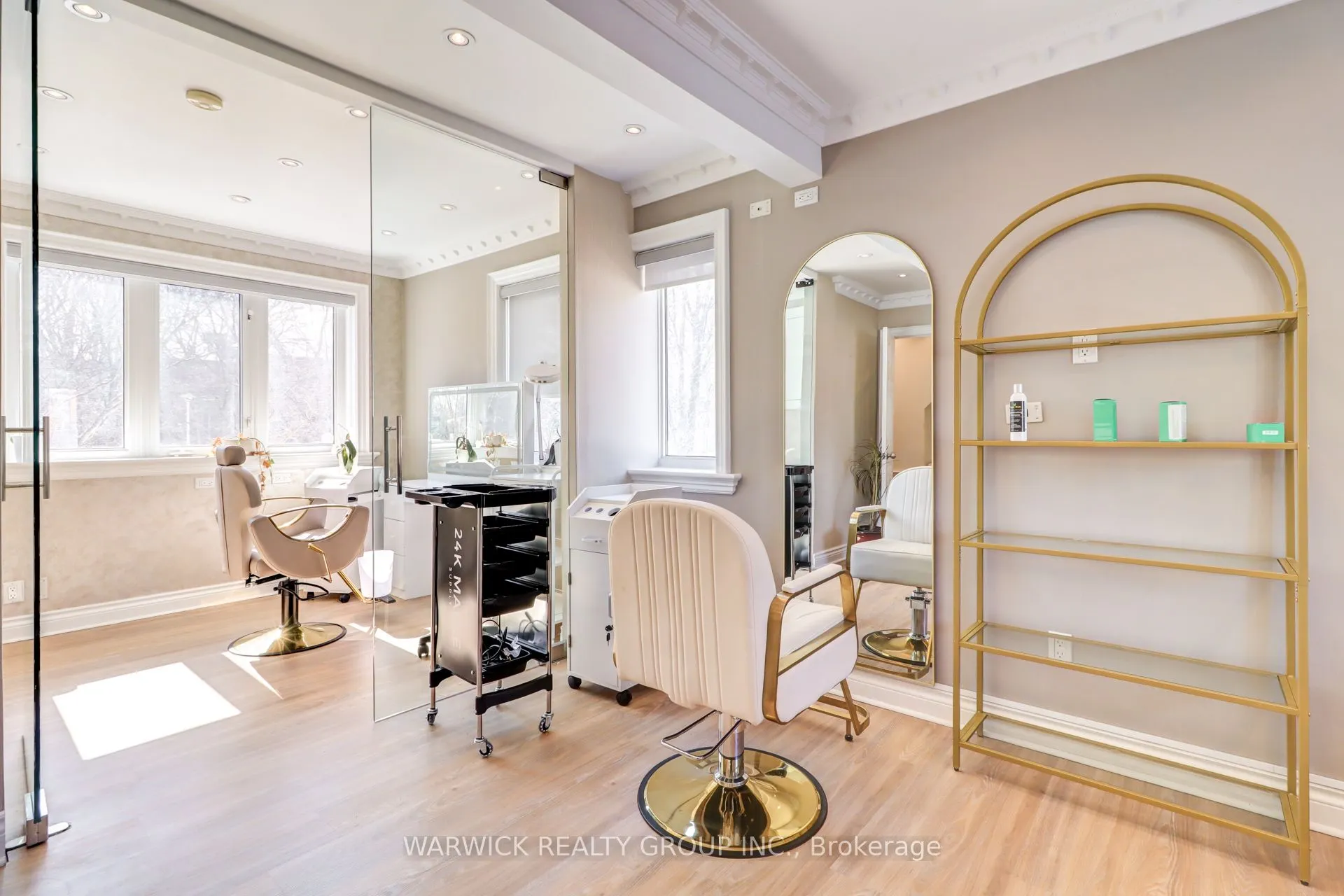 123 Sheppard Avenue E