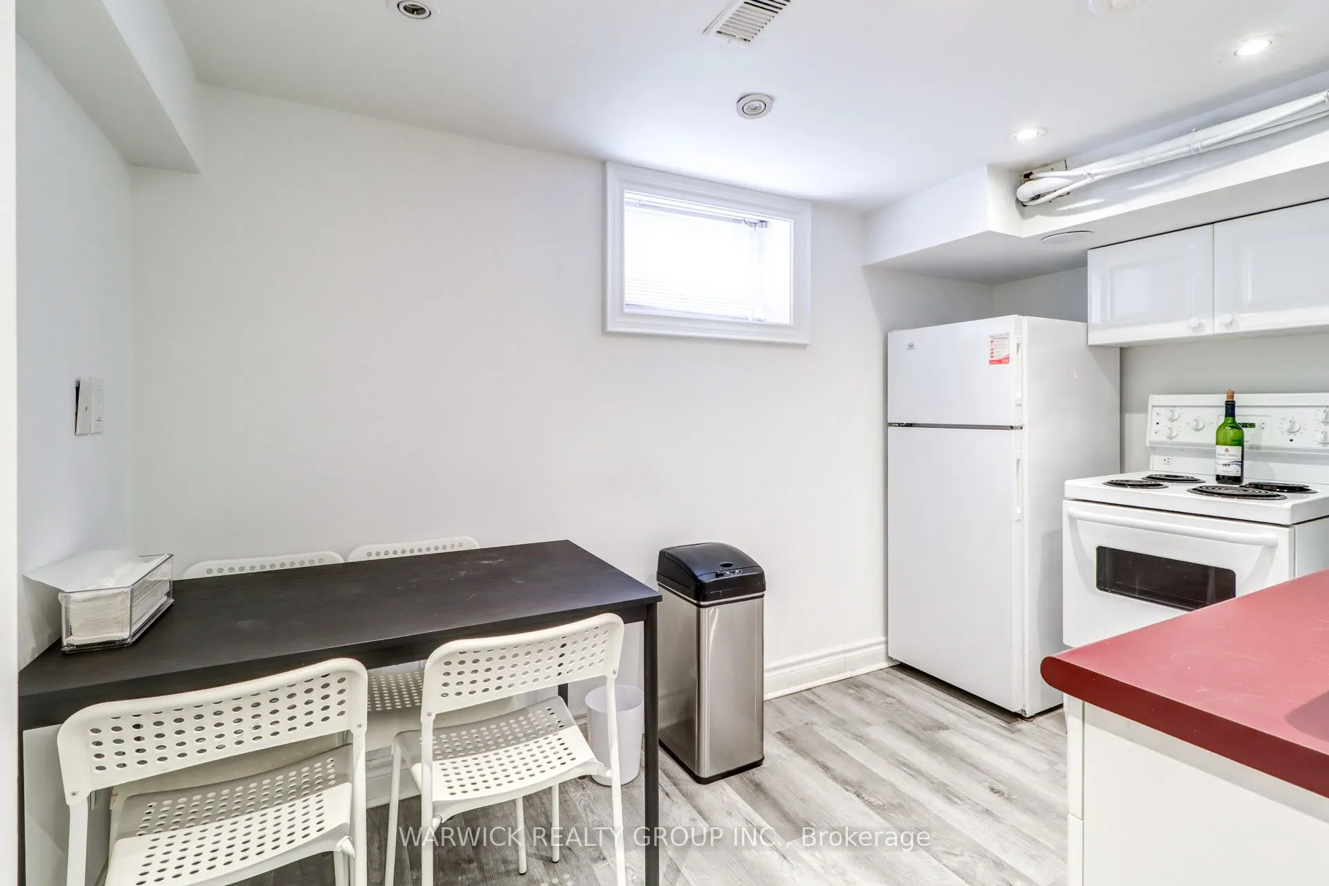 123 Sheppard Avenue E