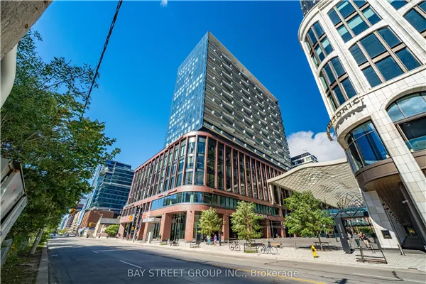 480 Front Street W #801
