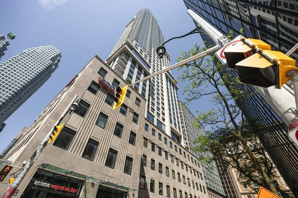 88 Scott Street #506