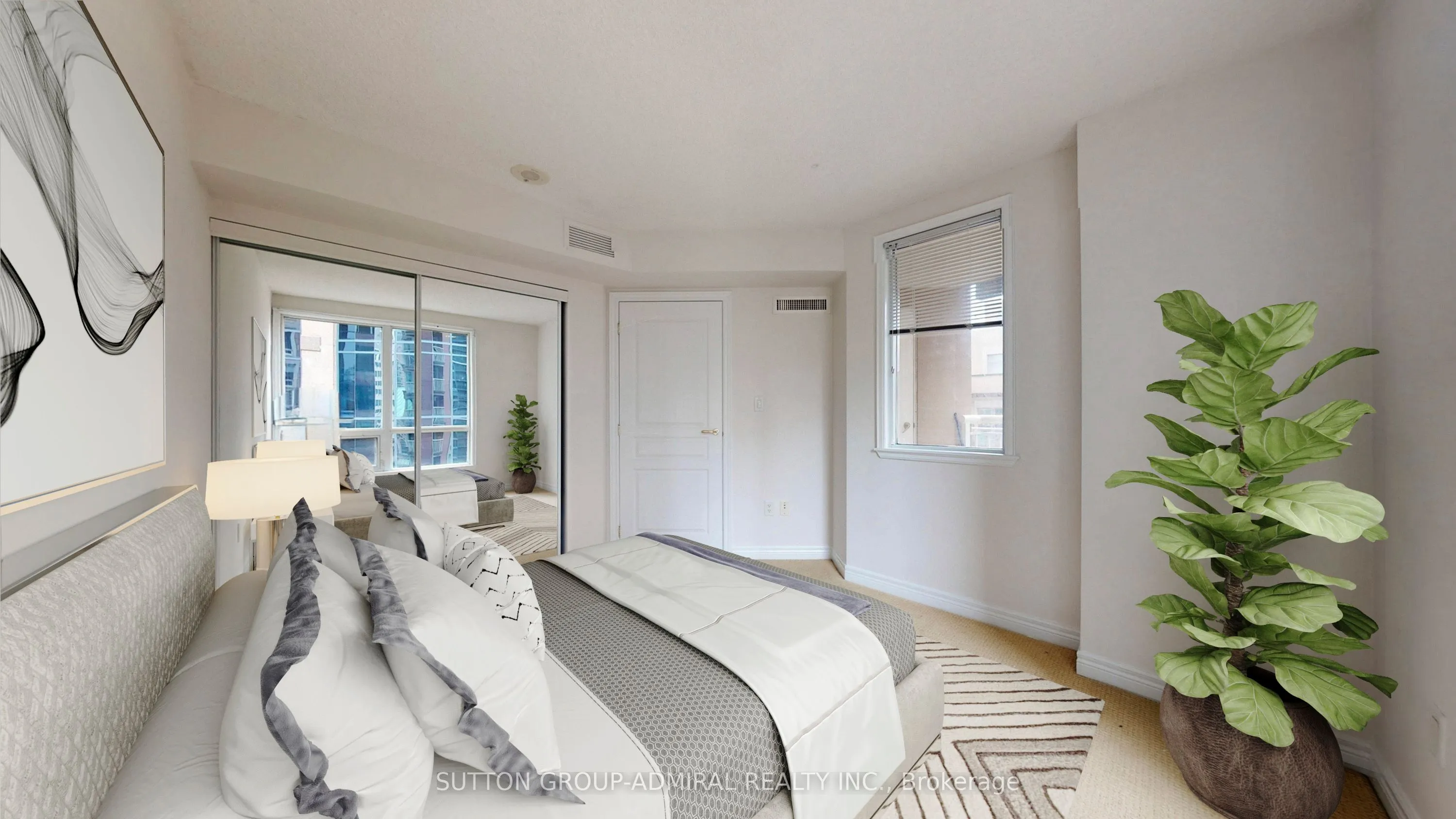 100 Hayden Street #812
