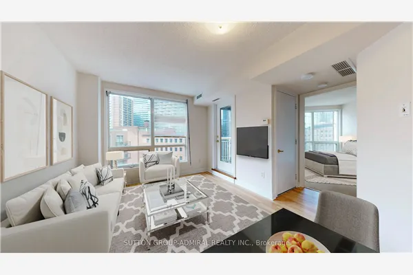 100 Hayden Street #812