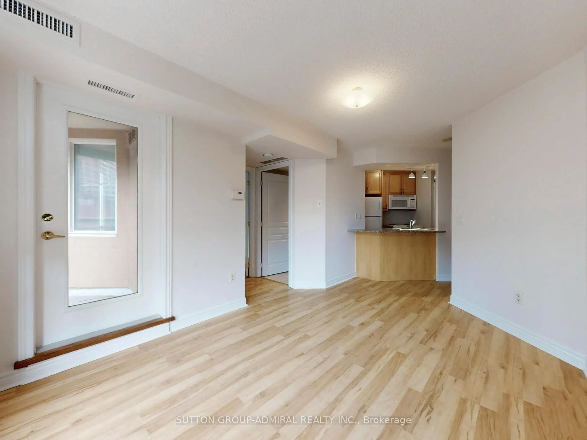 100 Hayden Street #812