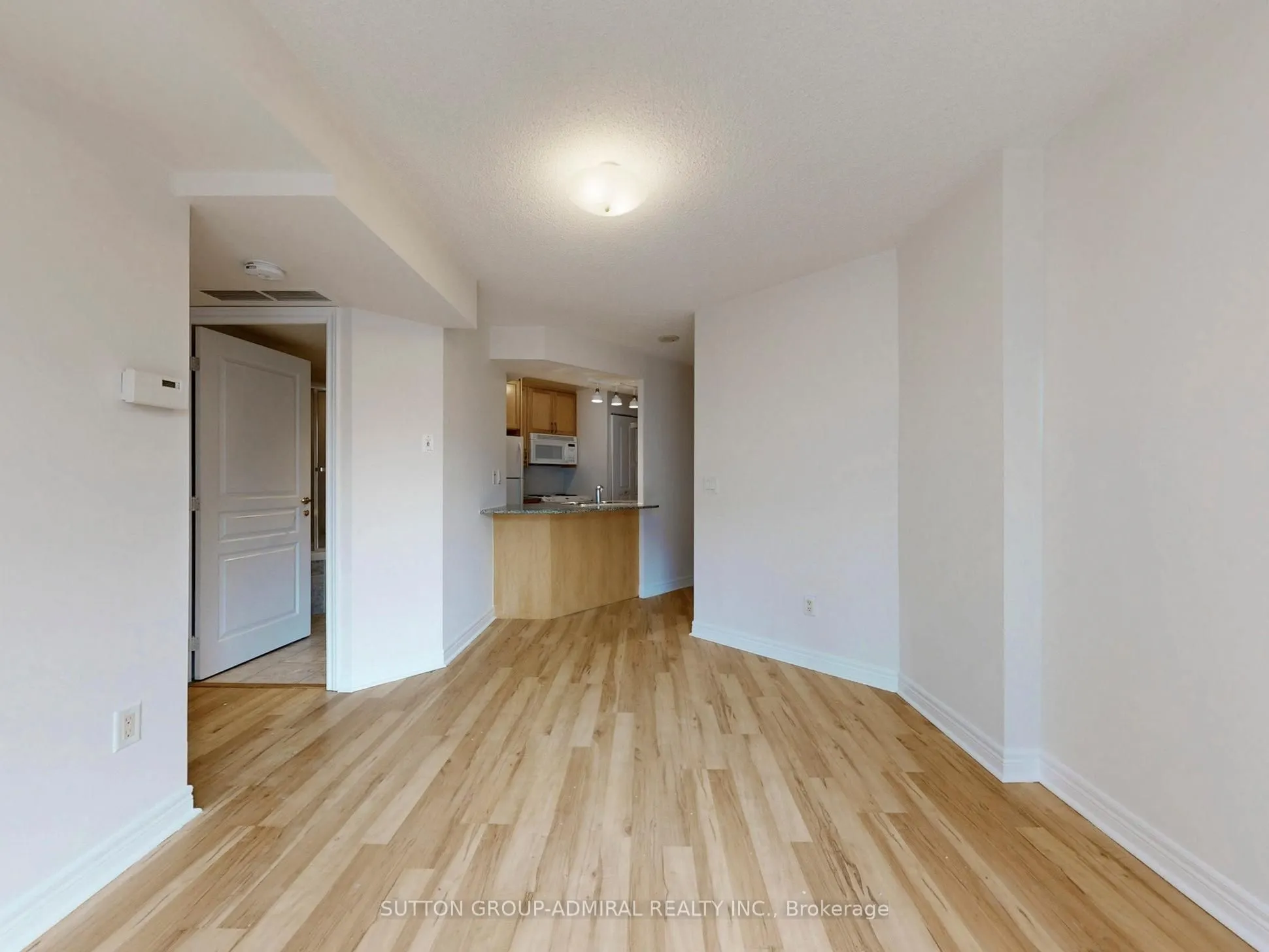 100 Hayden Street #812