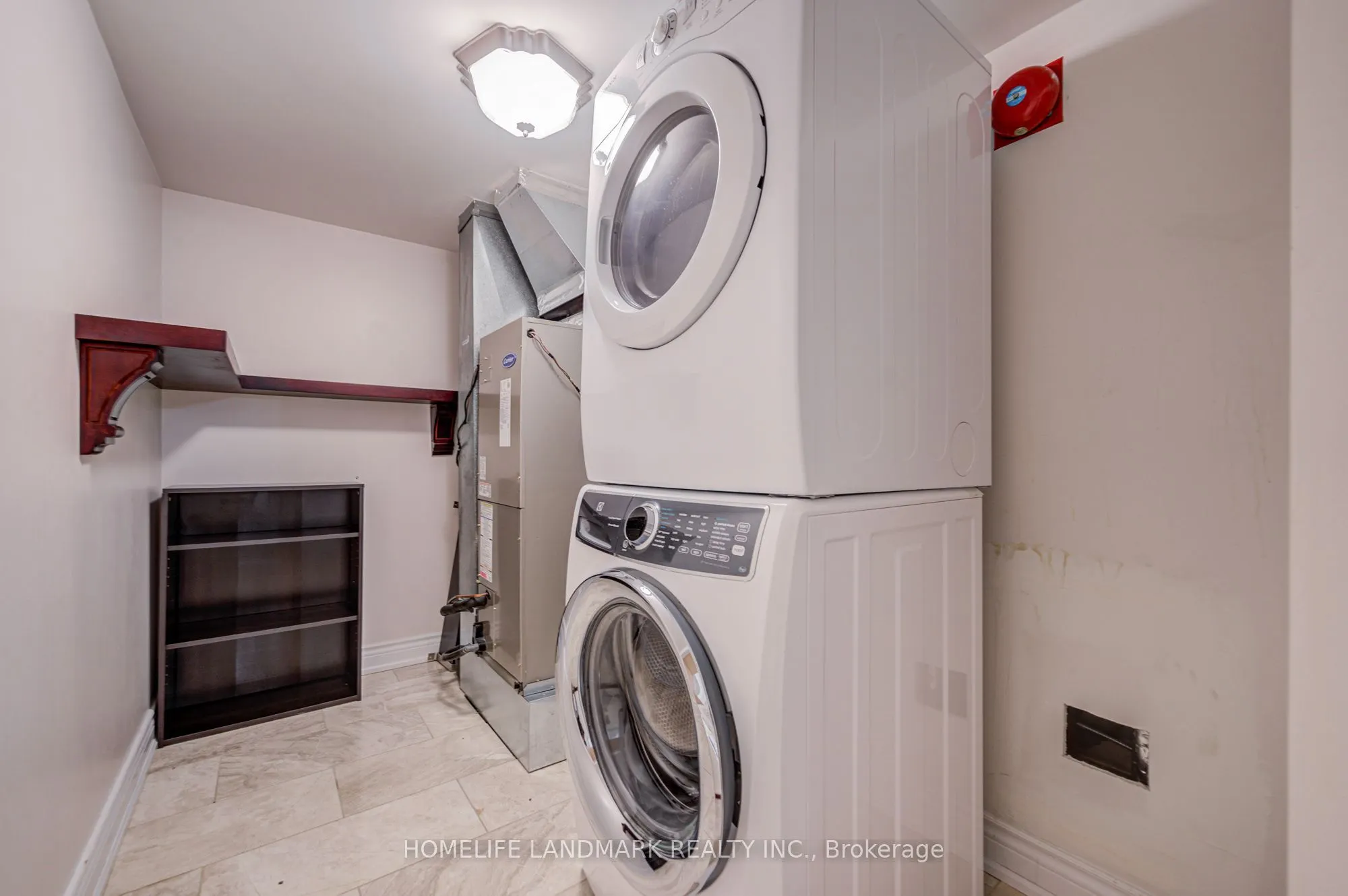 96 Fifeshire Road #301