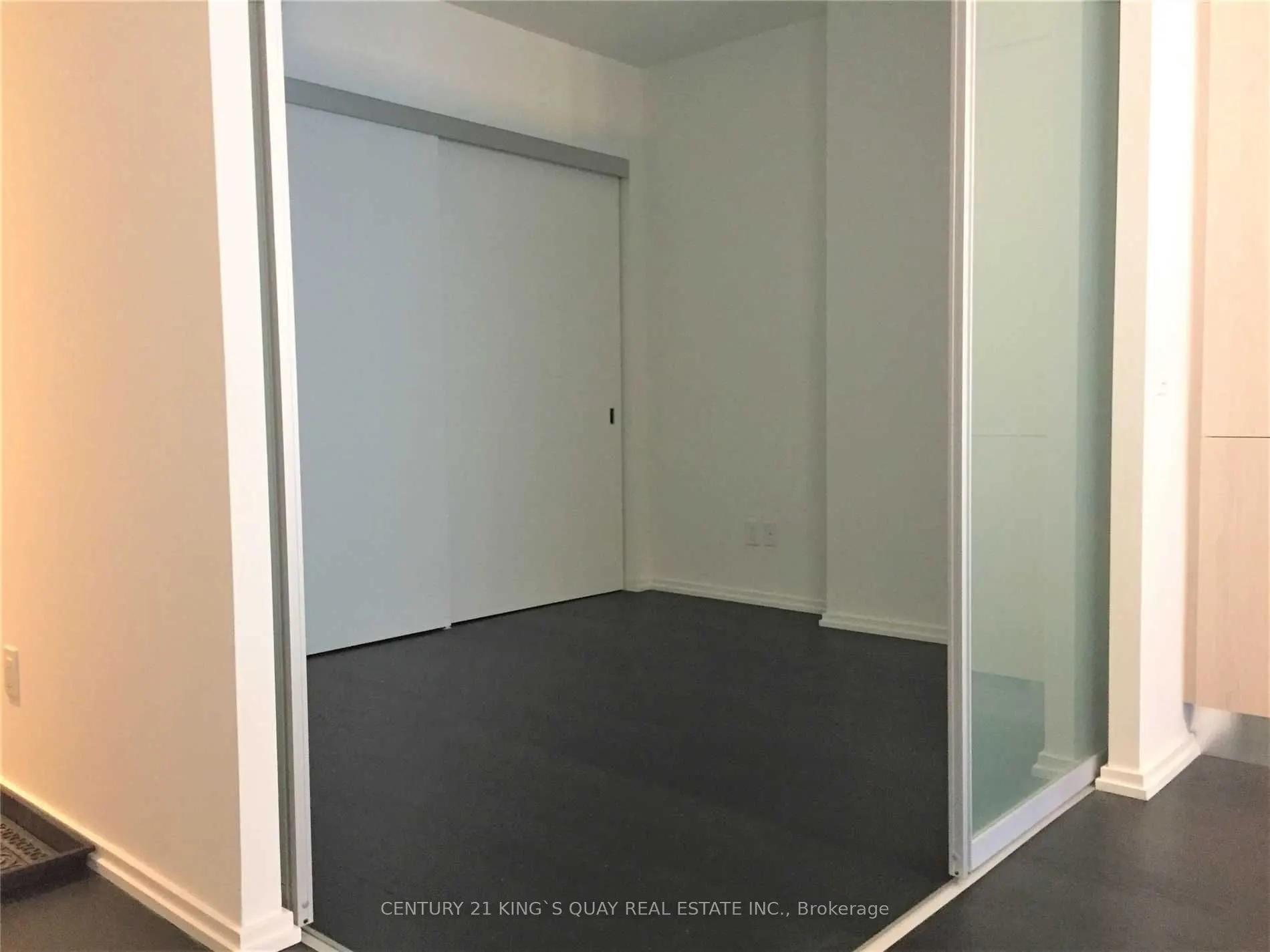 5 Soudan Avenue #1045