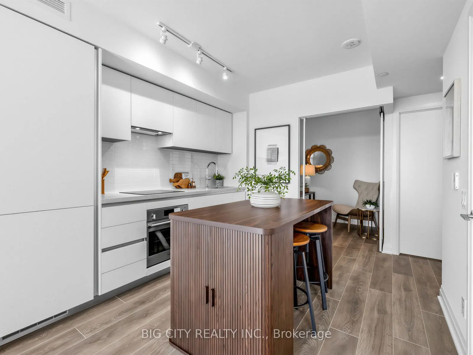 25 Frederick Todd Way #2211