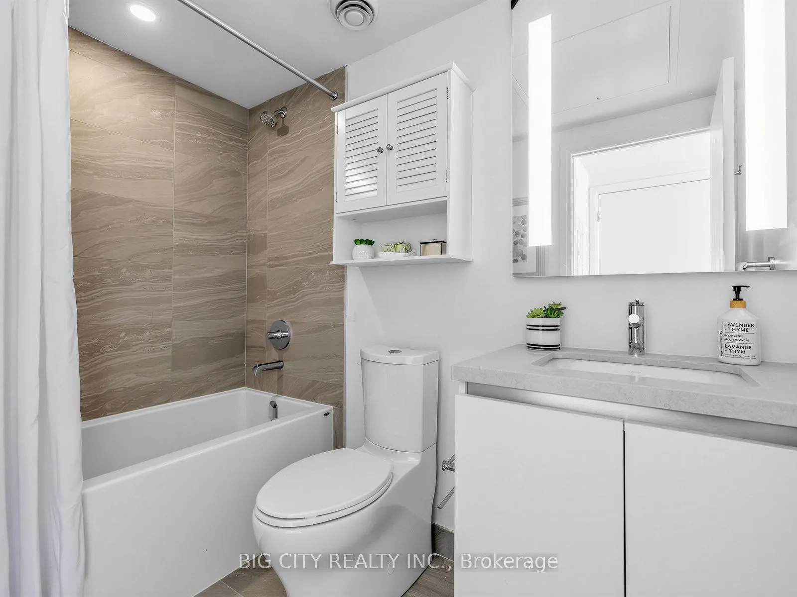 25 Frederick Todd Way #2211