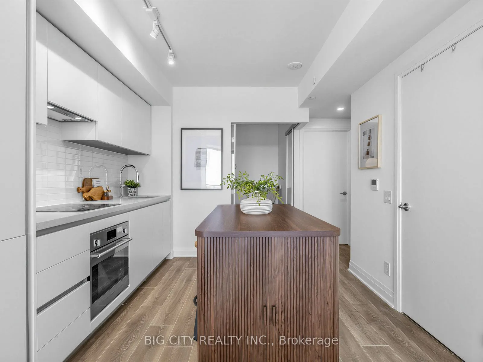 25 Frederick Todd Way #2211