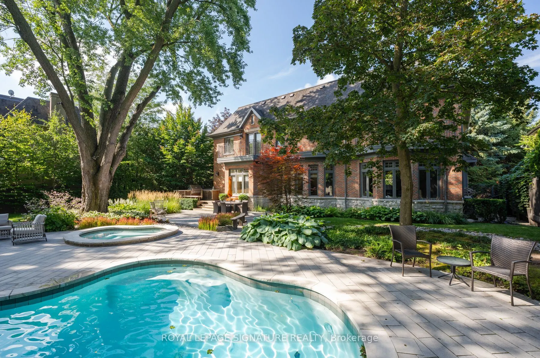 1 Oakley Place