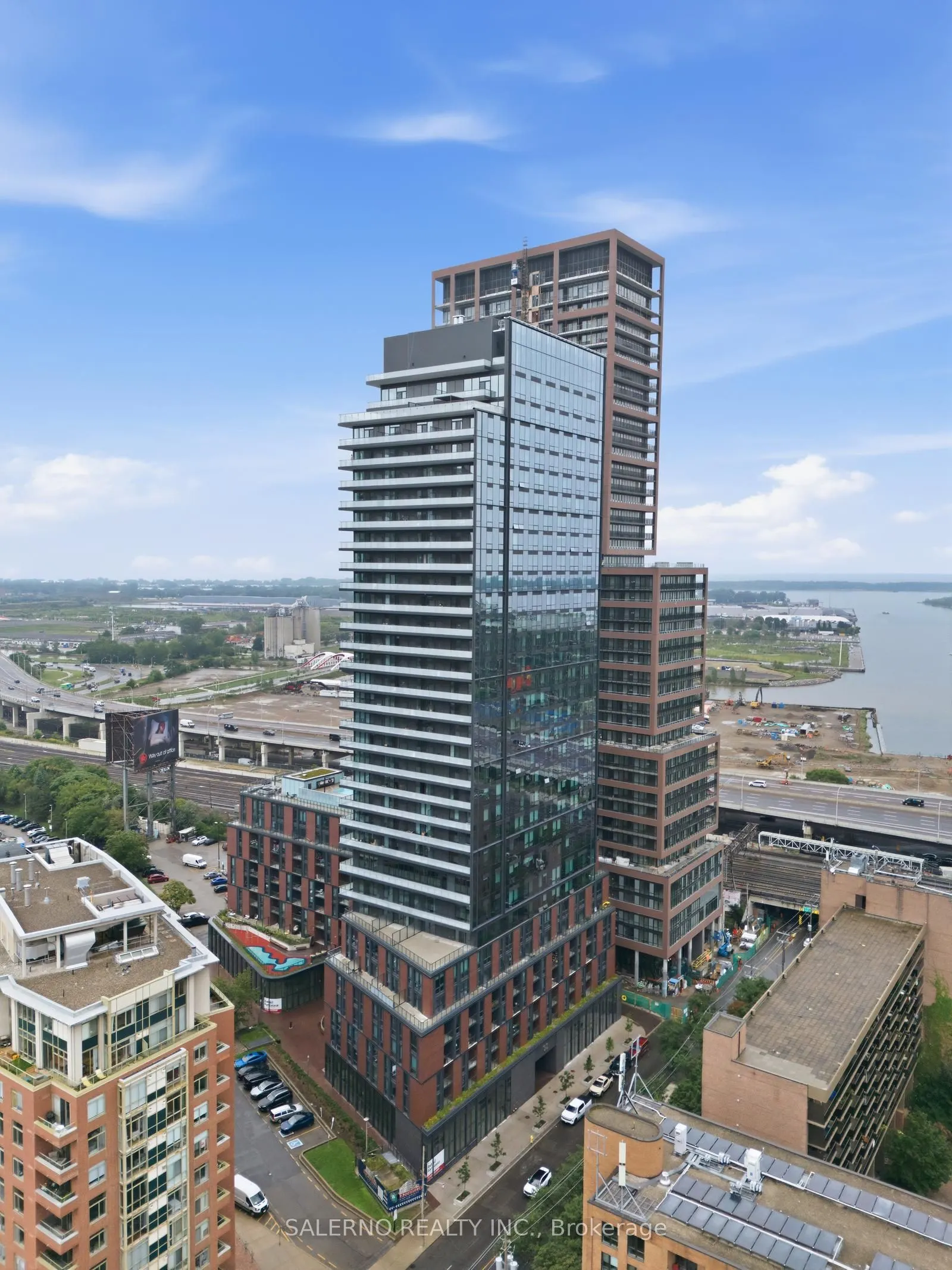 35 Parliament Street #314