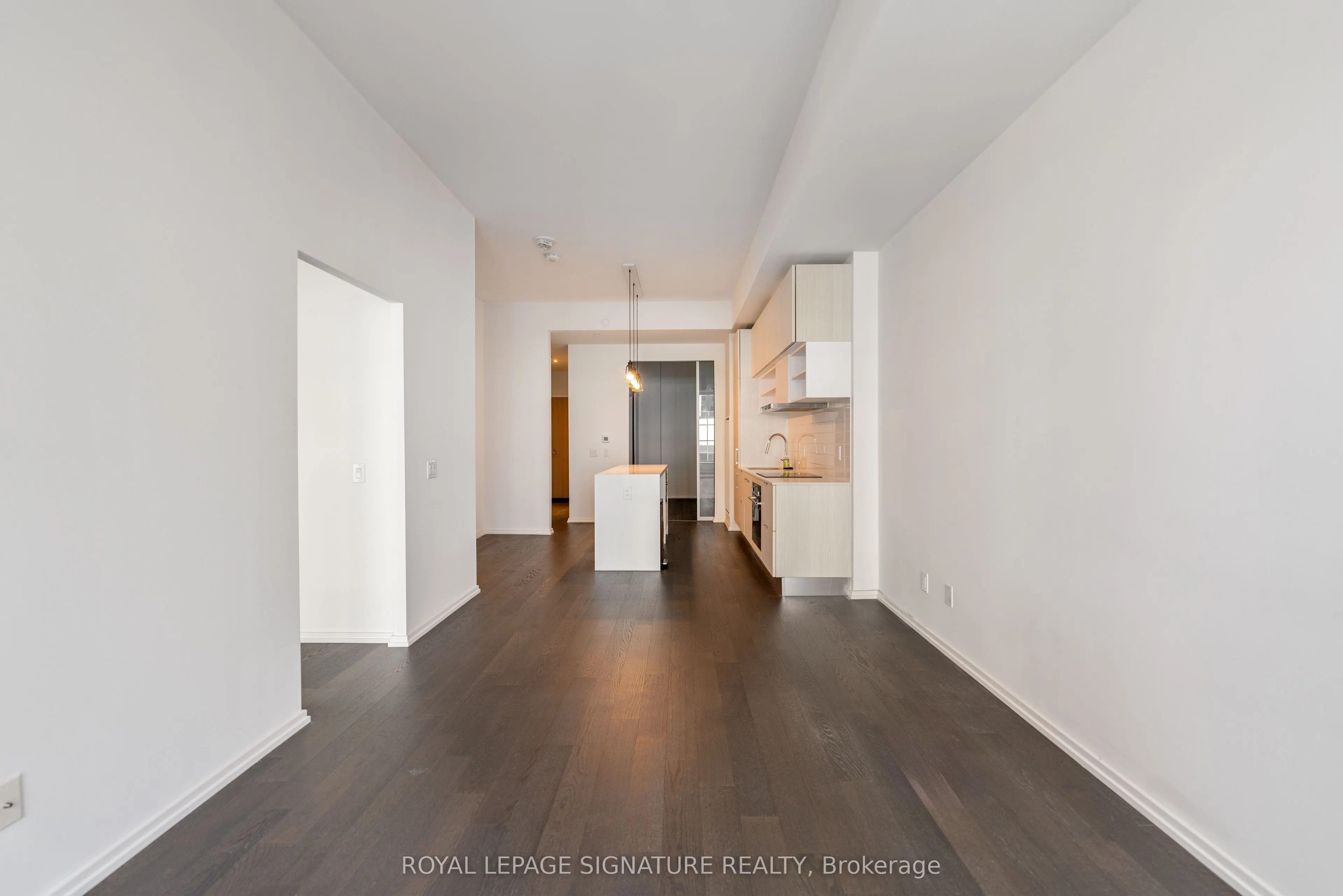 5 Soudan Avenue #1010