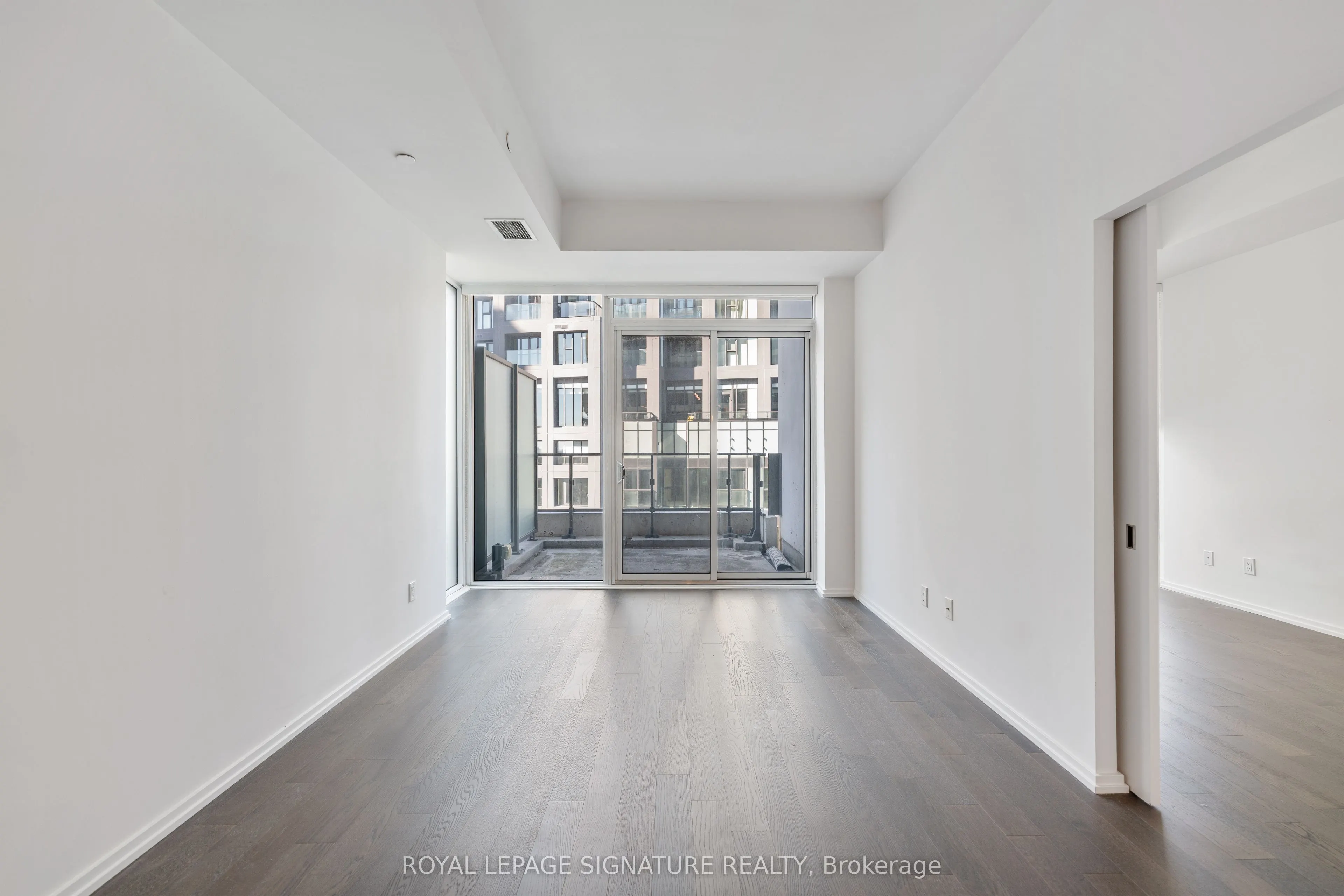 5 Soudan Avenue #1010