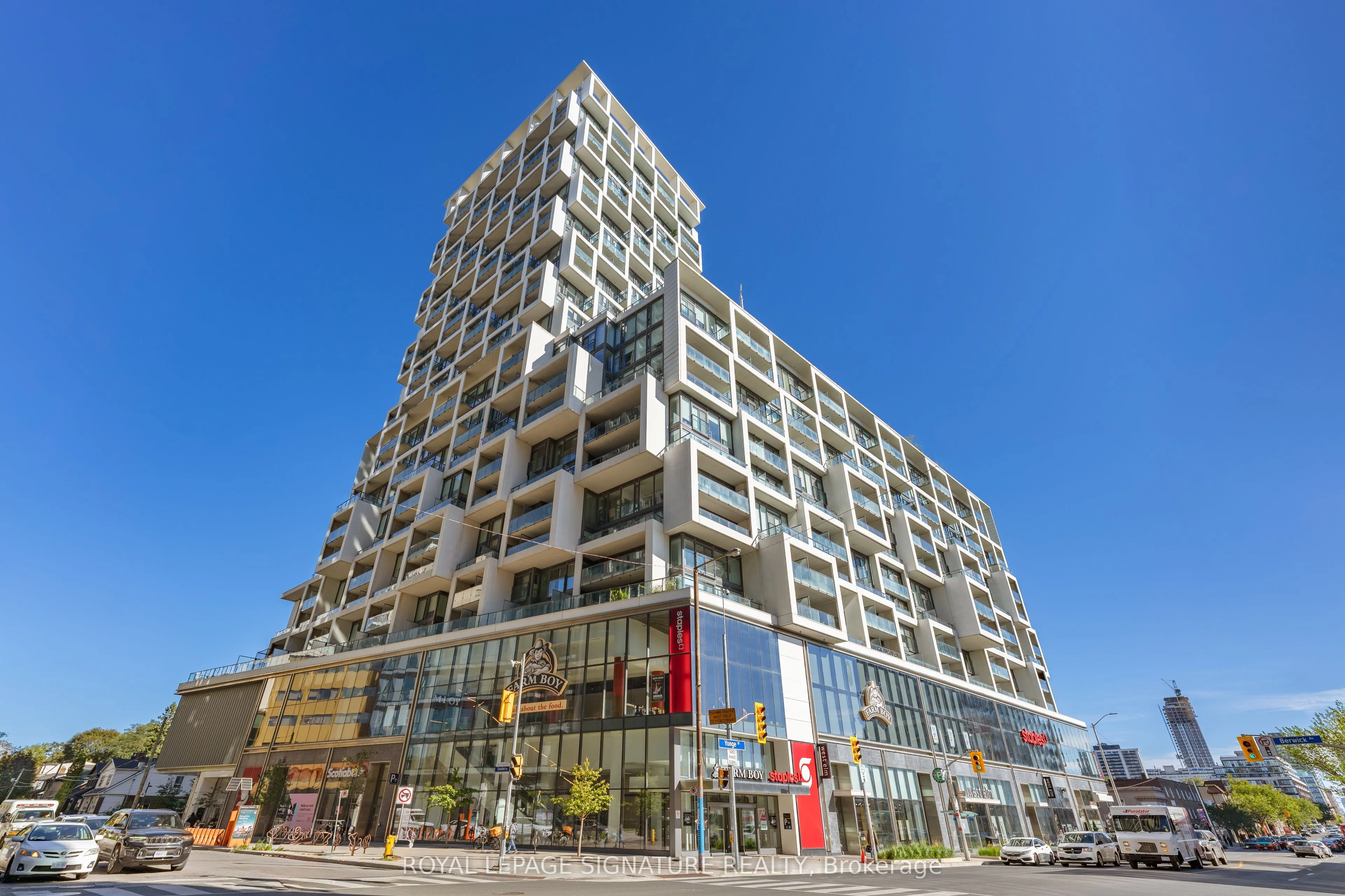 5 Soudan Avenue #1010