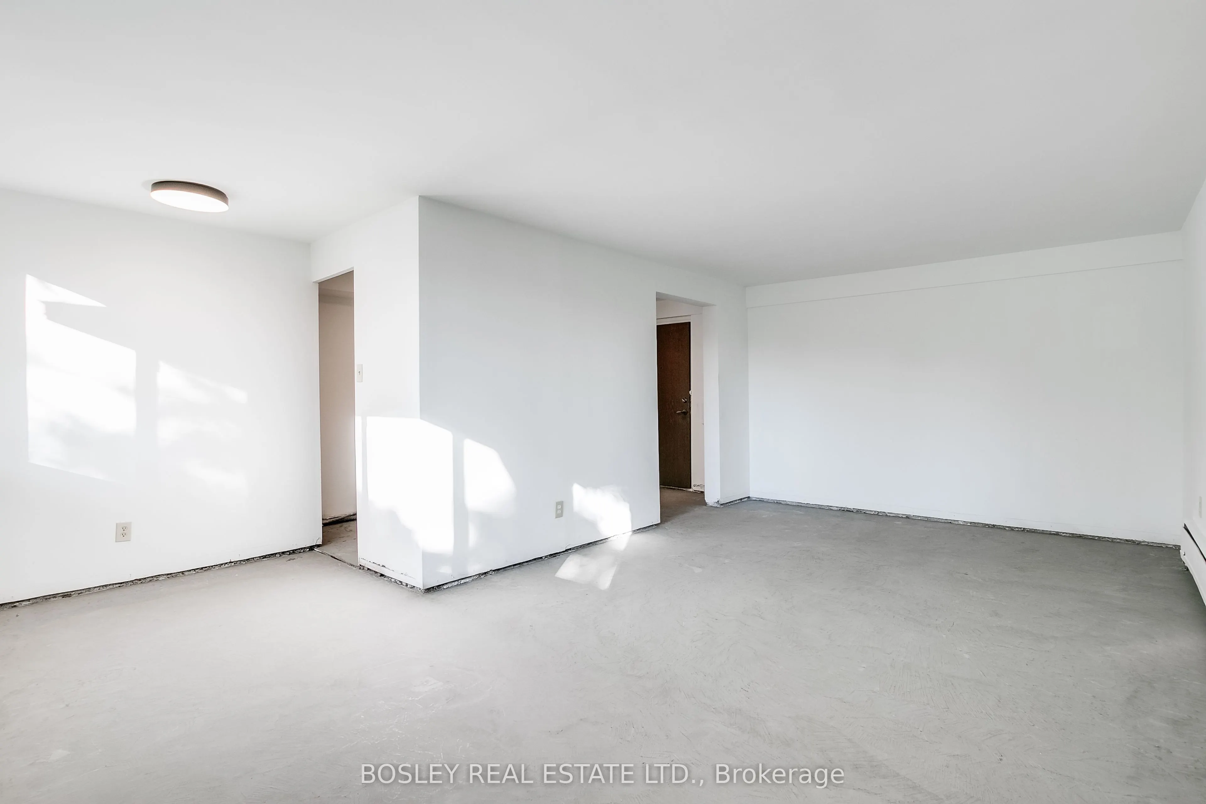 158 Crescent Road #404