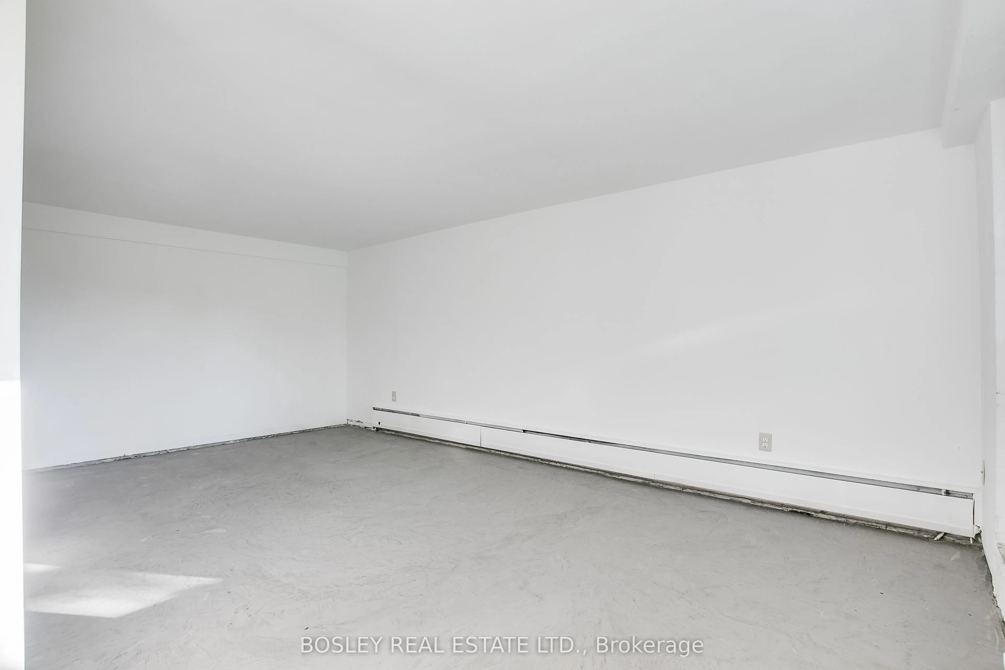 158 Crescent Road #404