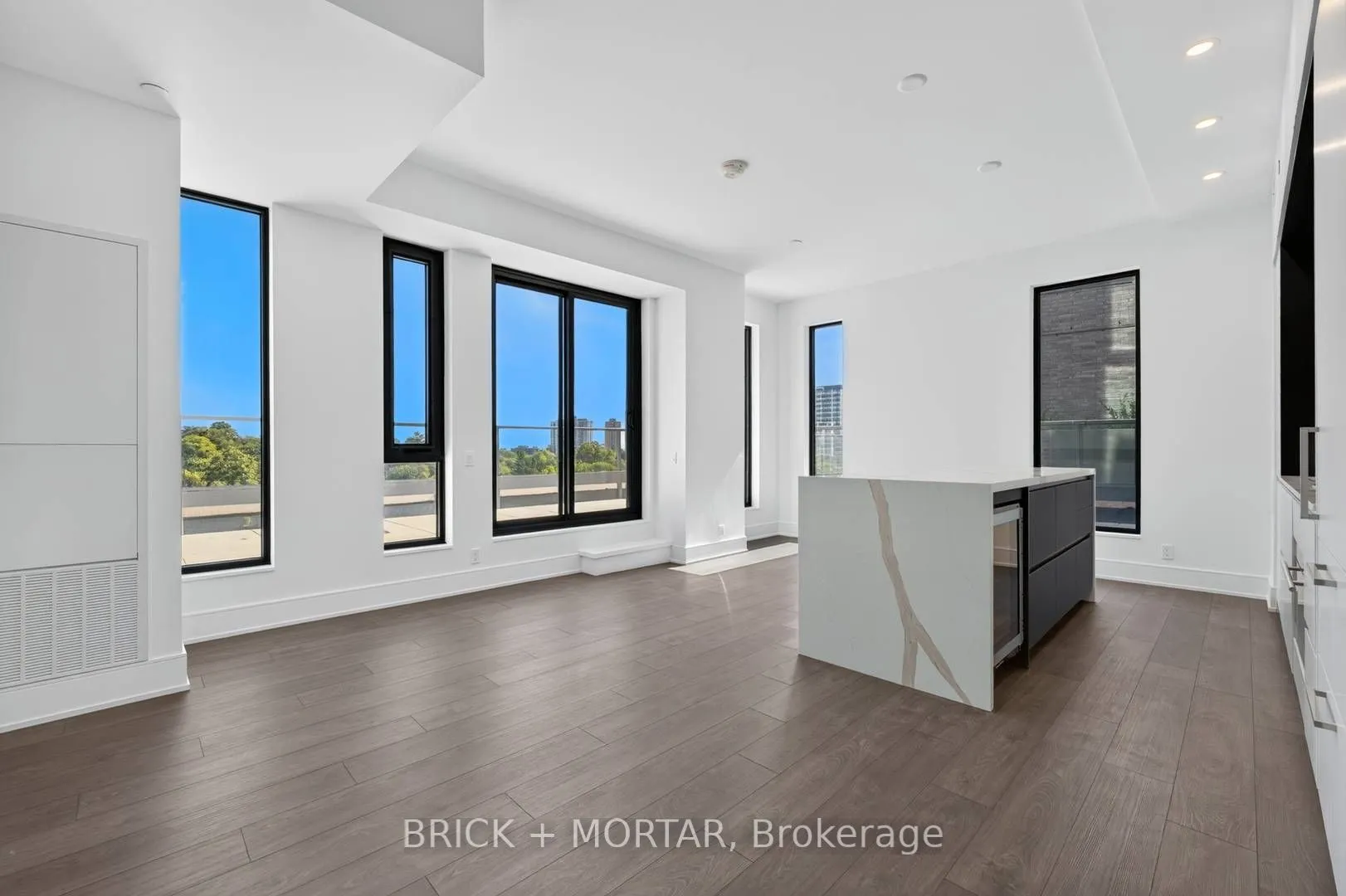1 Hillsdale Avenue W #705