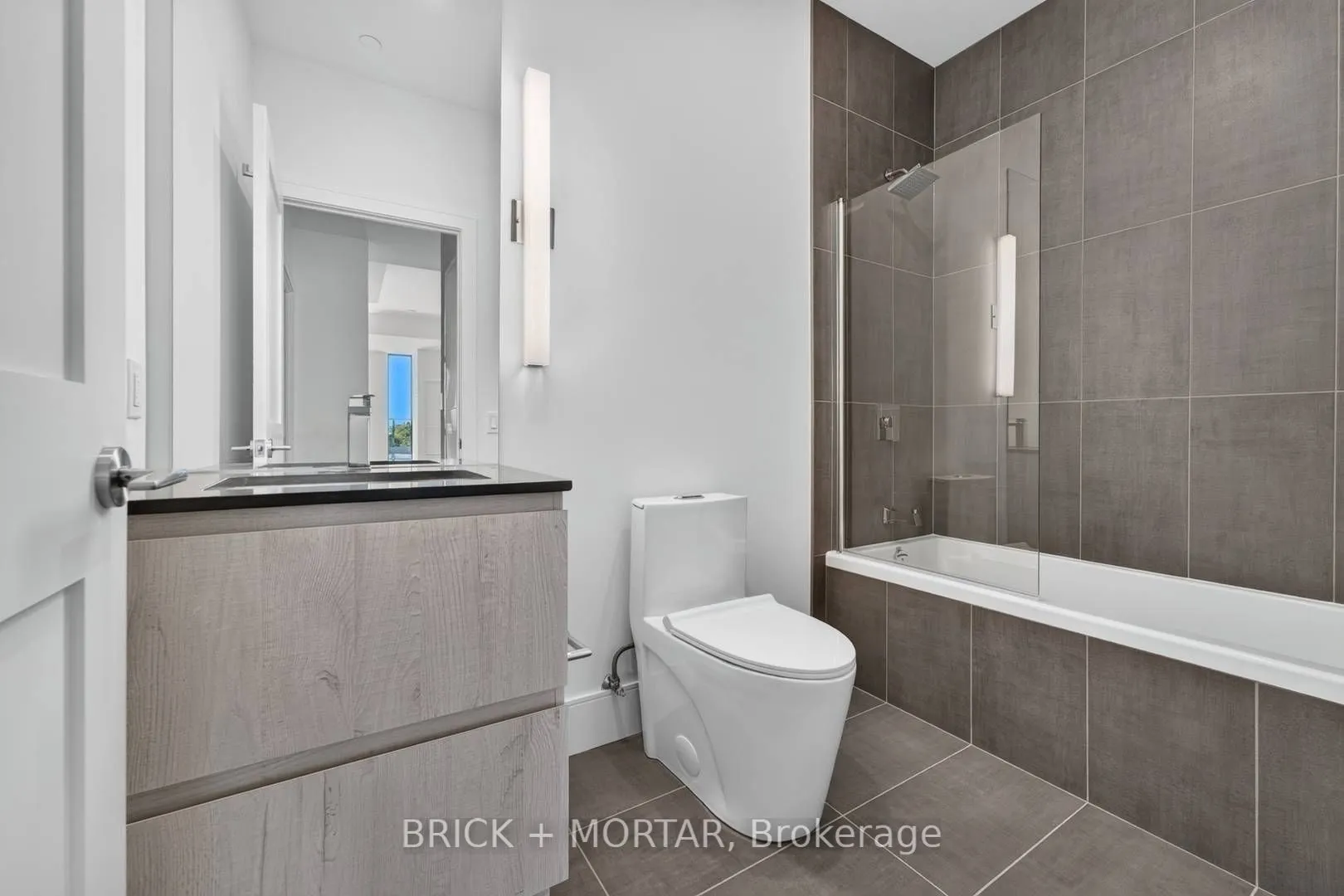 1 Hillsdale Avenue W #705