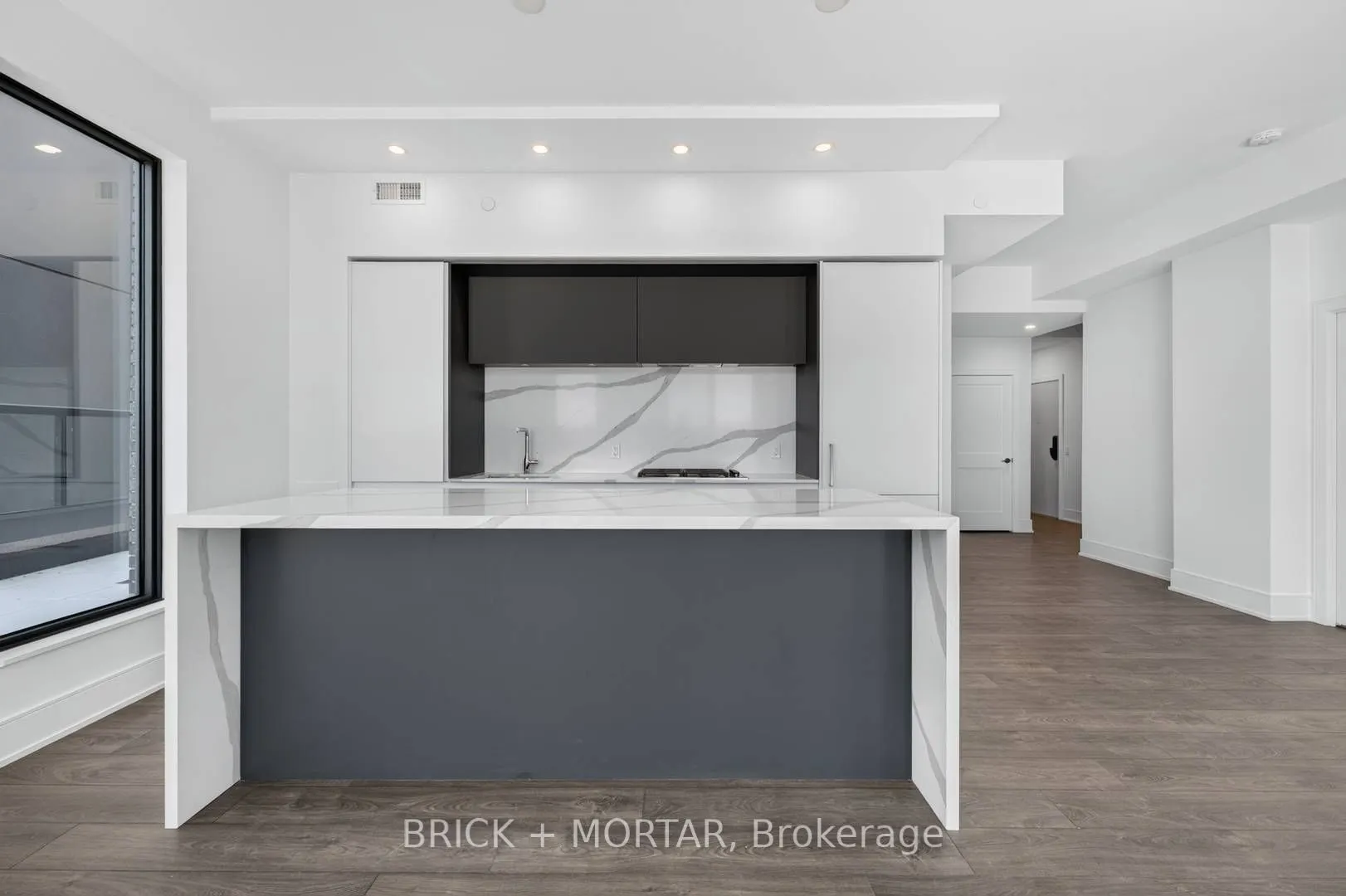 1 Hillsdale Avenue W #705