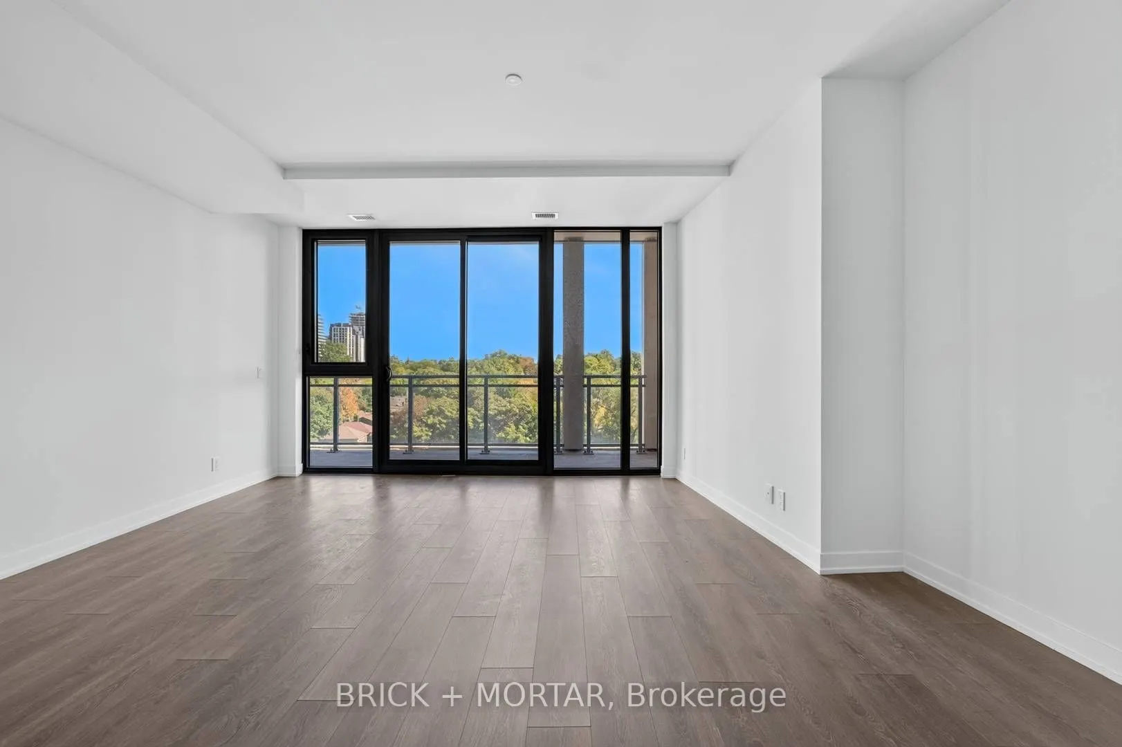 1 Hillsdale Avenue W #607